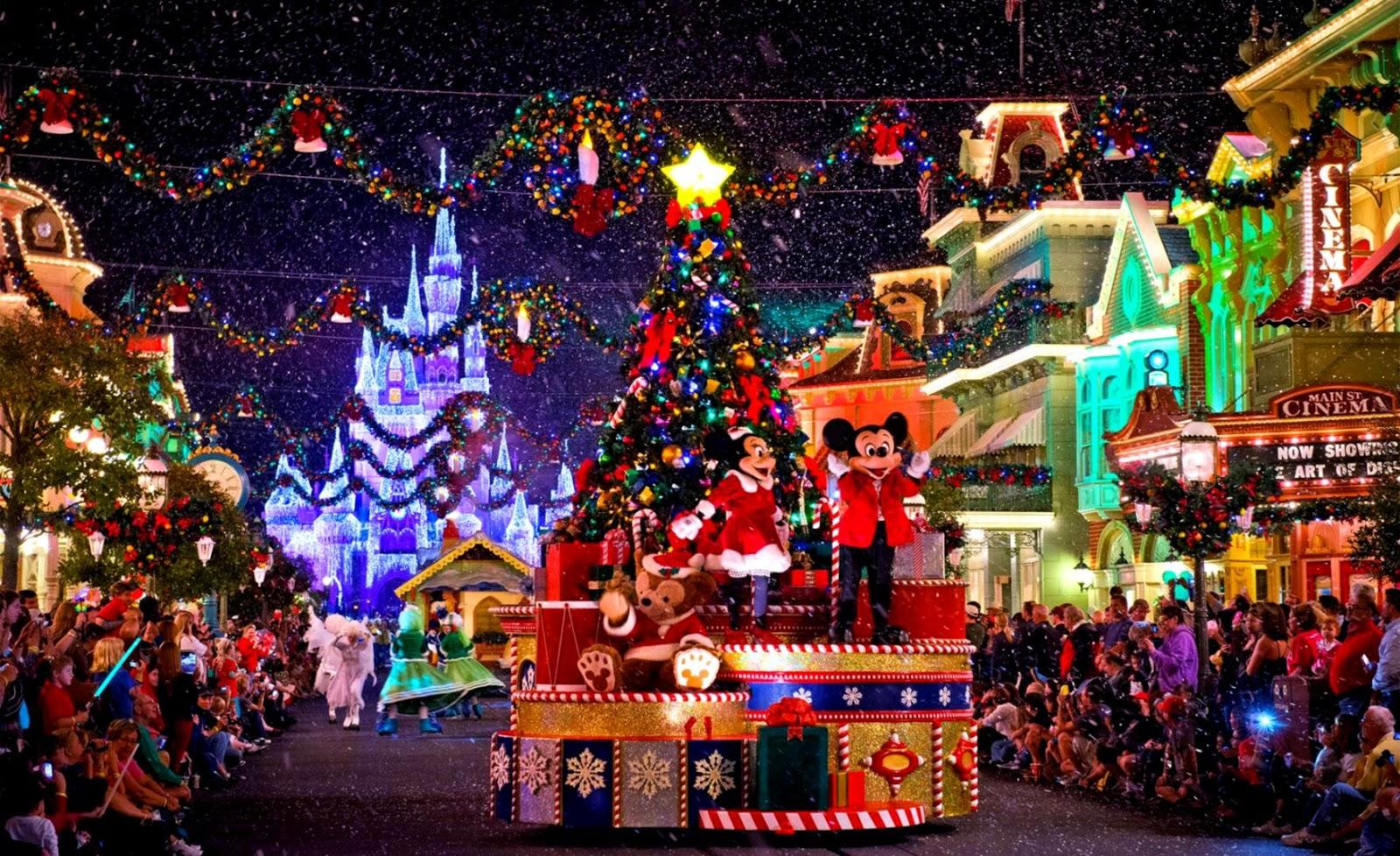 Disneyland Christmas Wallpapers - Wallpaper Cave