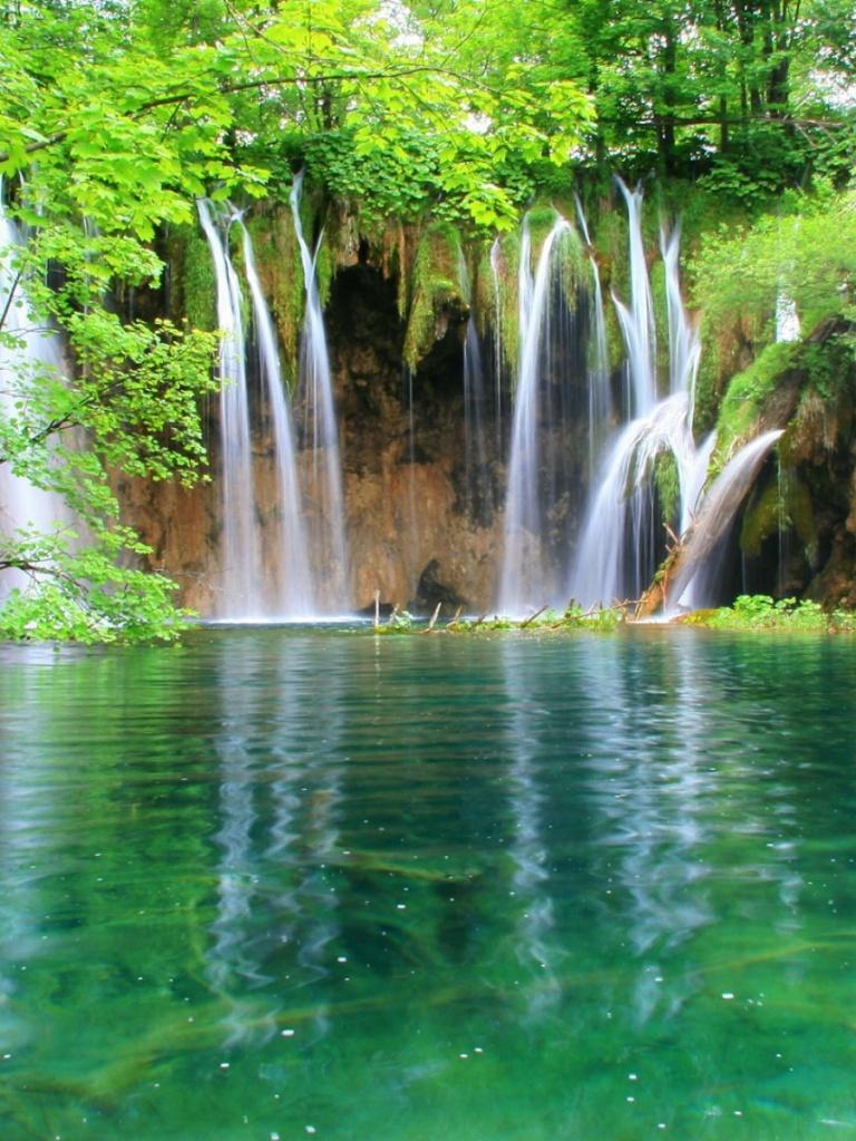 Waterfalls Cliff Lake Jungle iPad wallpaper