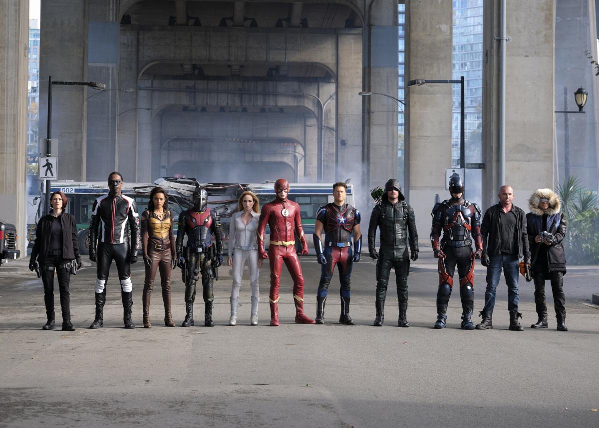 Crisis On Earth X Part 4 Download Crisis On Earth-X Wallpapers - Wallpaper Cave