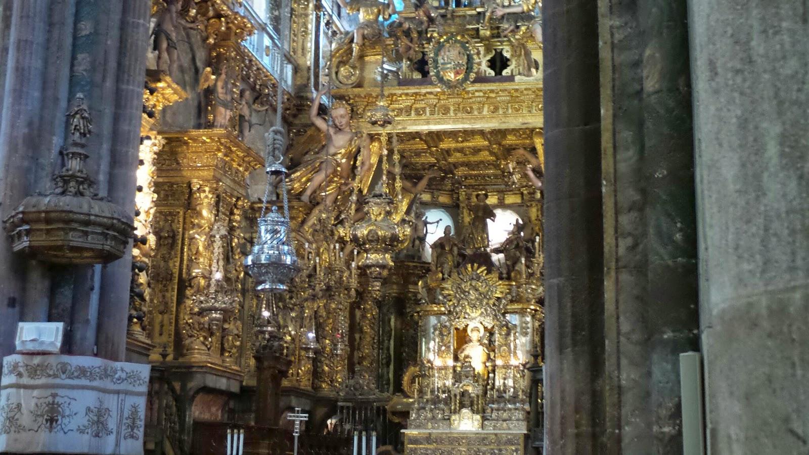 Travelling with Bluey: Santiago de Compostela