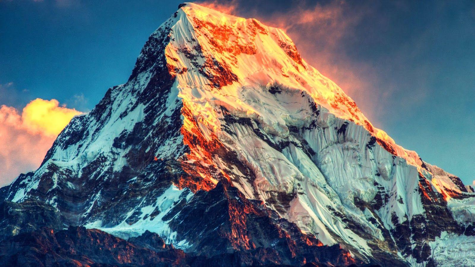 Mount Everest Highest Peaks in the World. photo