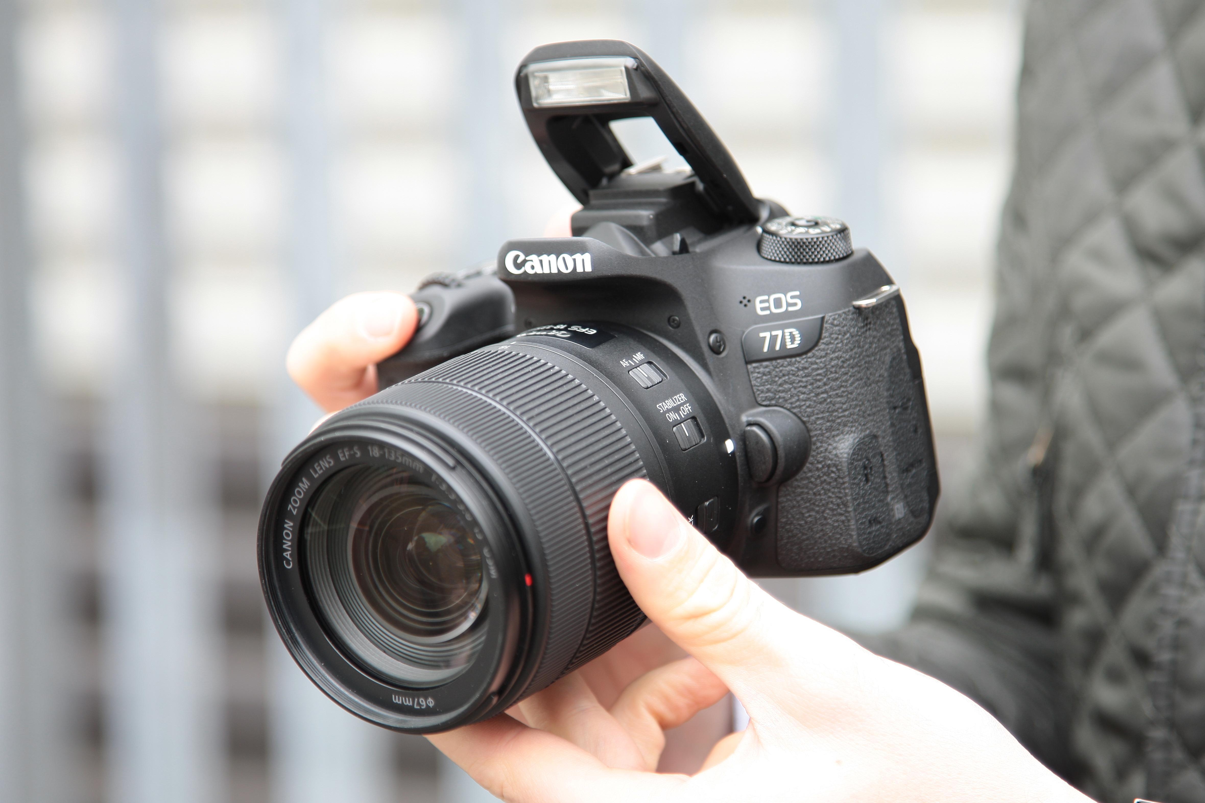 Canon EOS 77D Review