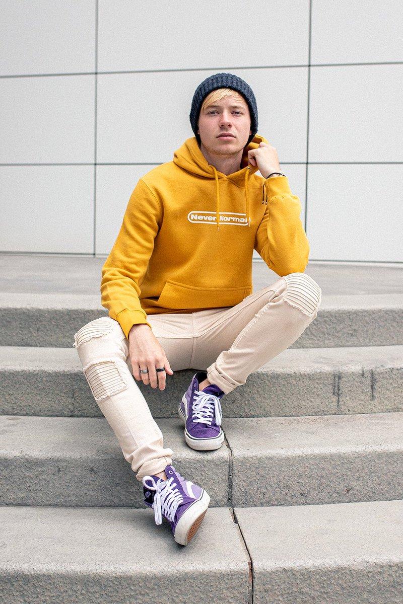 Ο χρήστης Sam στο Twitter: Never Normal Yellow Drop is live