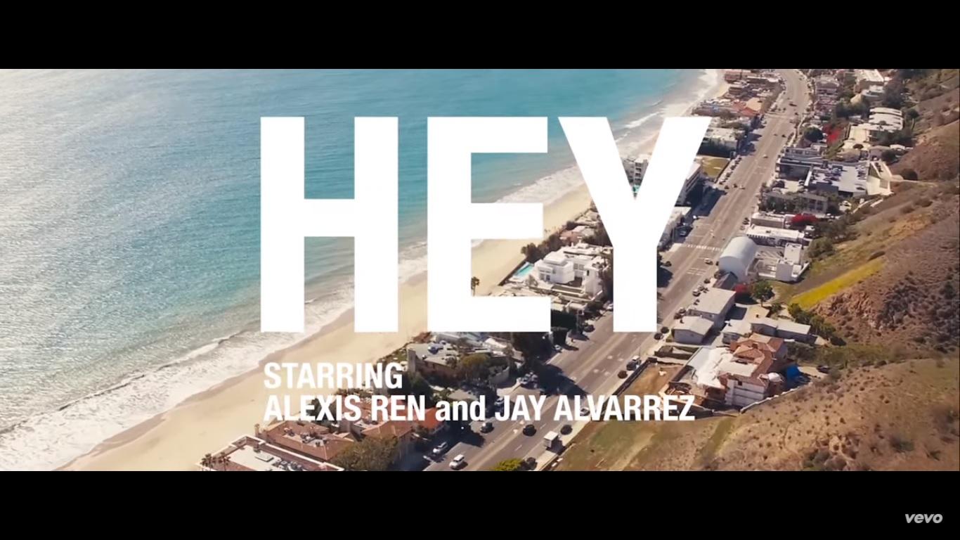 Fais ( #Official #Music #Video) ft. Afrojack