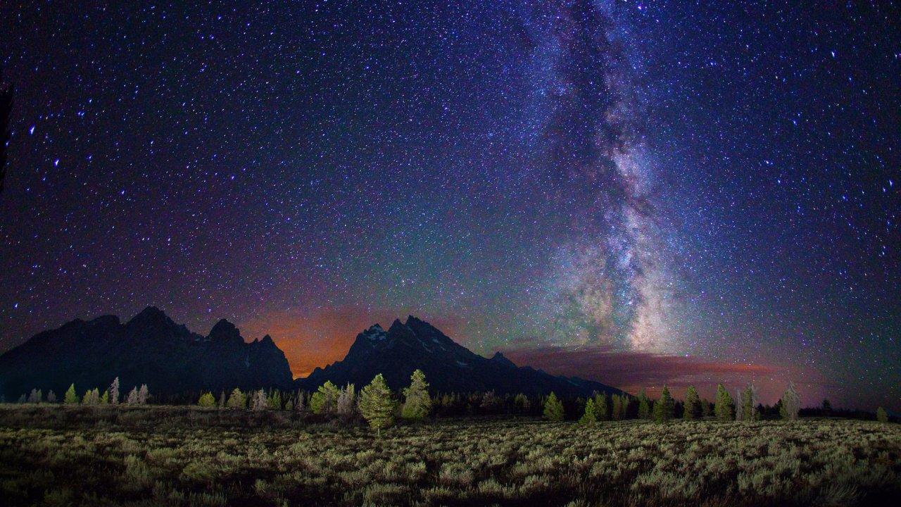 Night Sky Above The Mountains HD Wallpaper Desktop