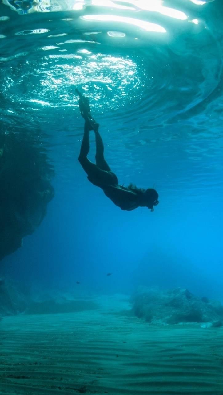 diver Wallpaper