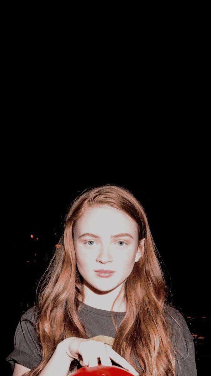 Sadie Sink Laptop Wallpapers