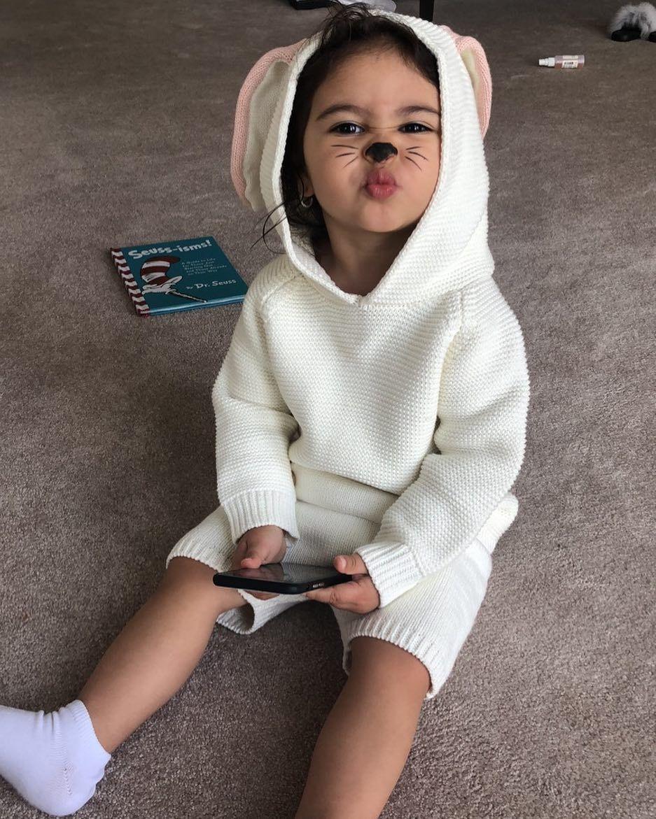 415.4 k mentions J'aime, 9,323 commentaires Lively