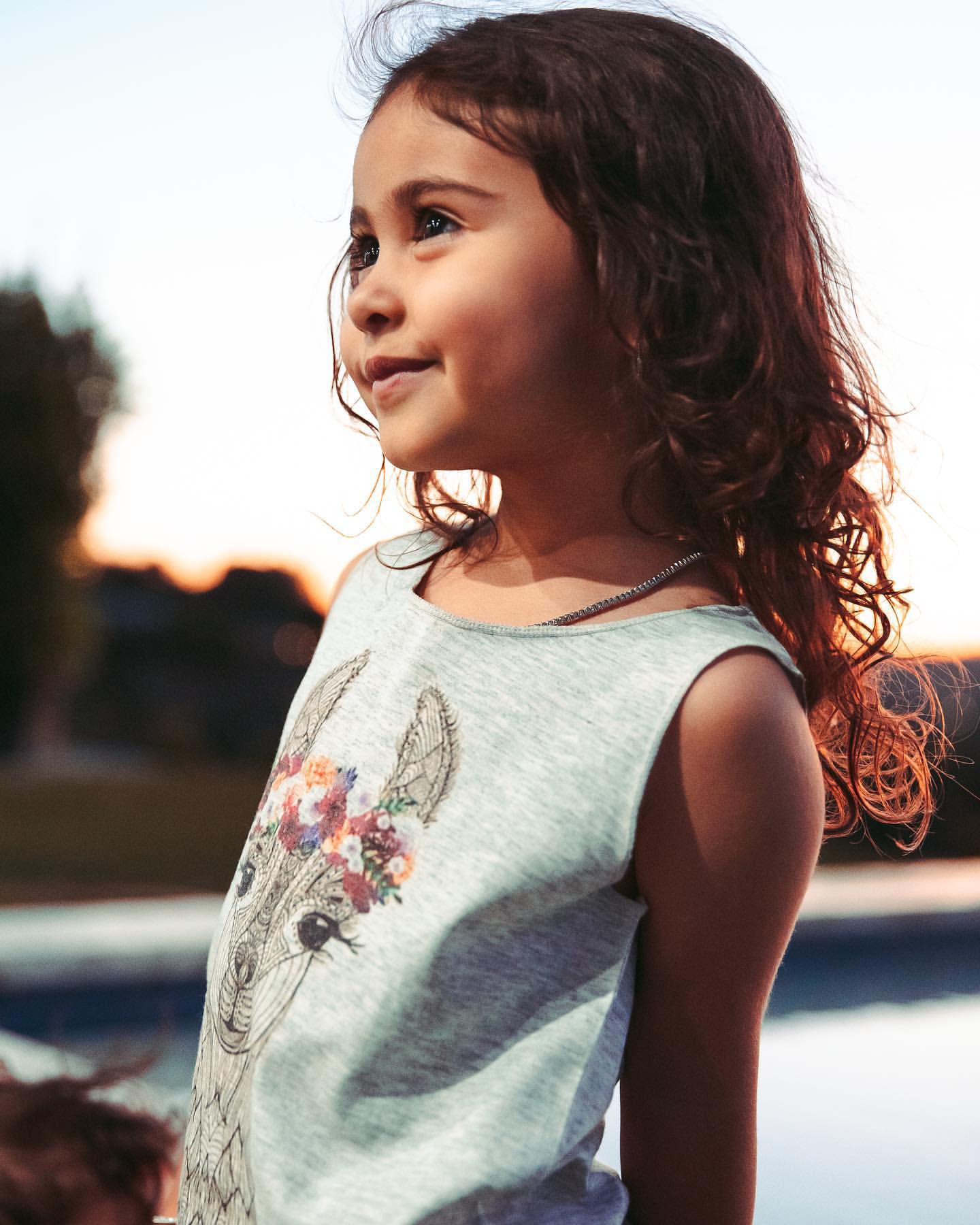 Elle Instagram profile with posts and stories