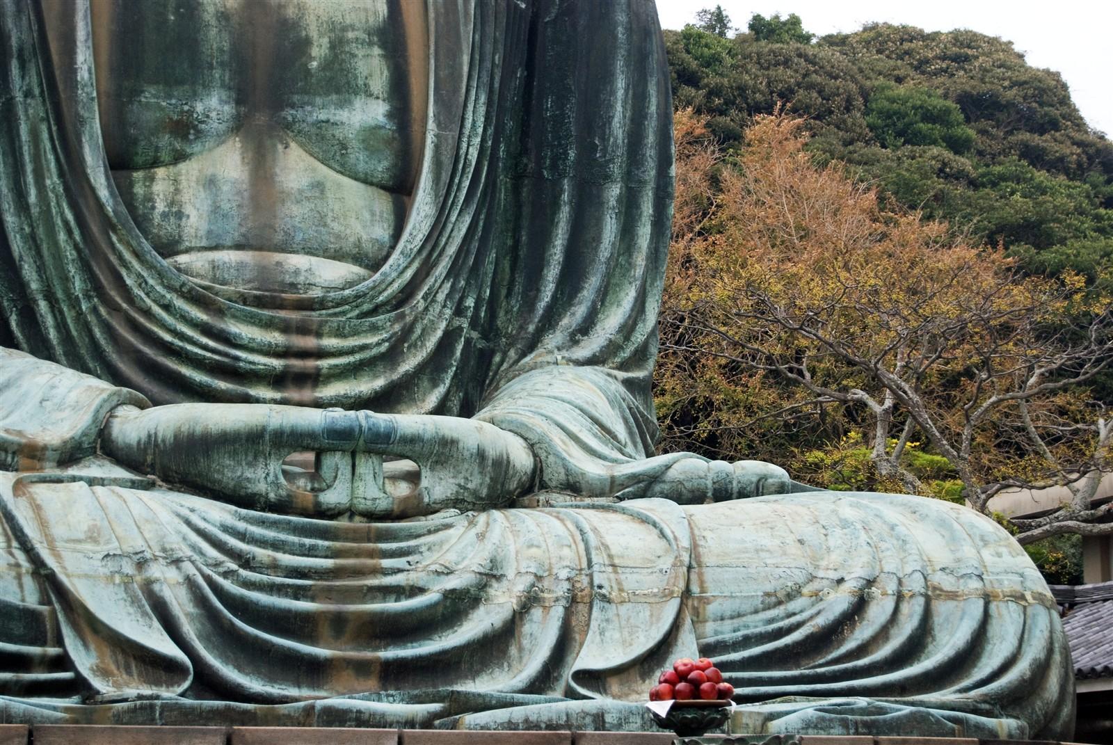 The Great Buddha of Kamakura Wallpaper