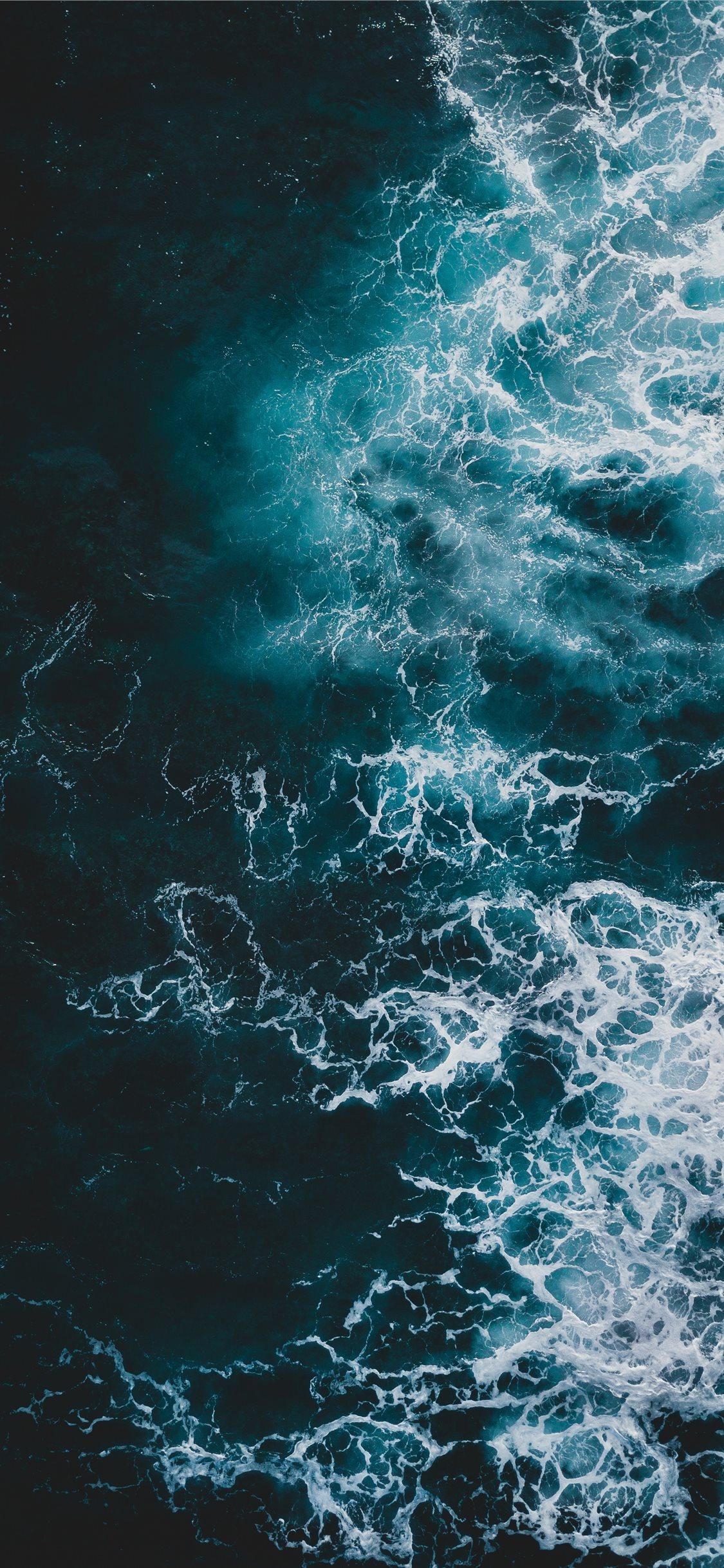 Best ocean iPhone 11 Wallpaper HD