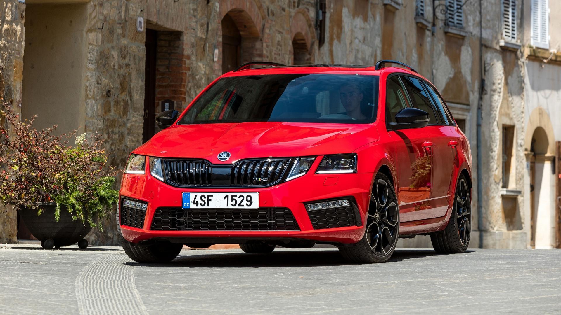 Skoda Octavia RS 245 Shows Its Sporty Side In New Image, Videos