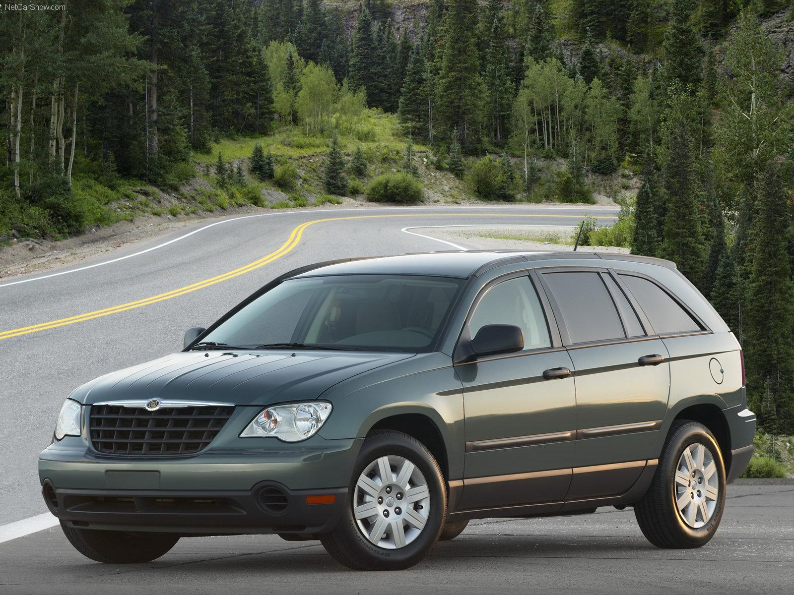 Chrysler Pacifica picture. Chrysler photo gallery
