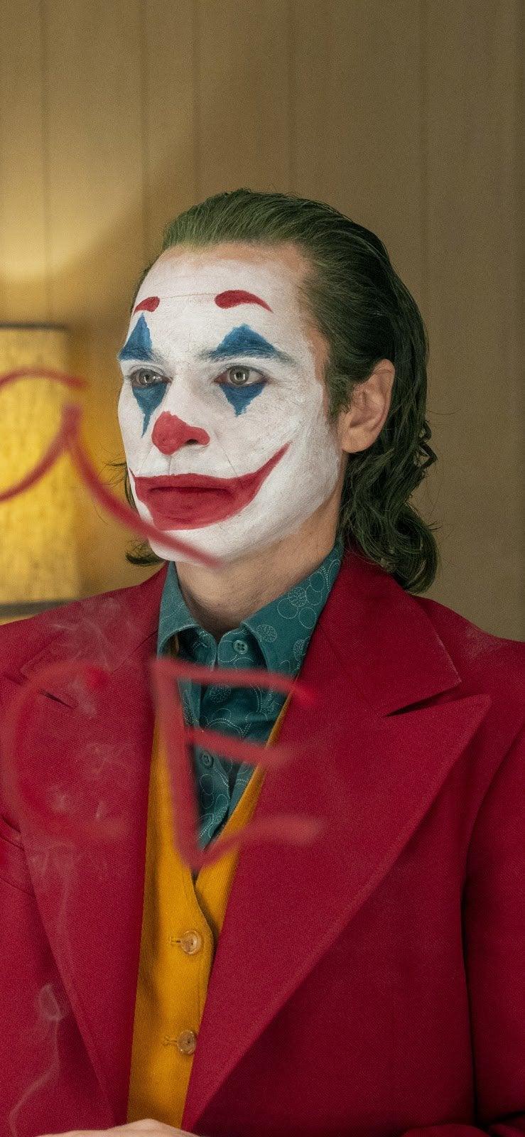 Joaquin Phoenix's Joker 2019 Movie Mobile Wallpaper. Smart