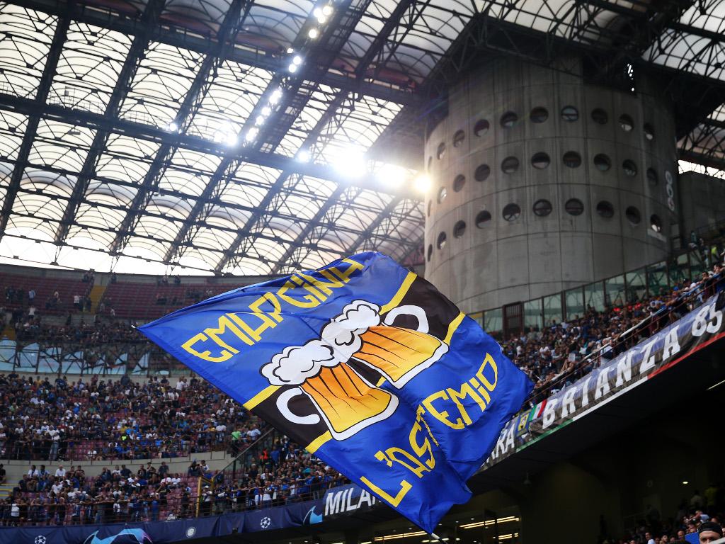 Incredible Inter Fans Belt Out Ucl Chant Siro Free
