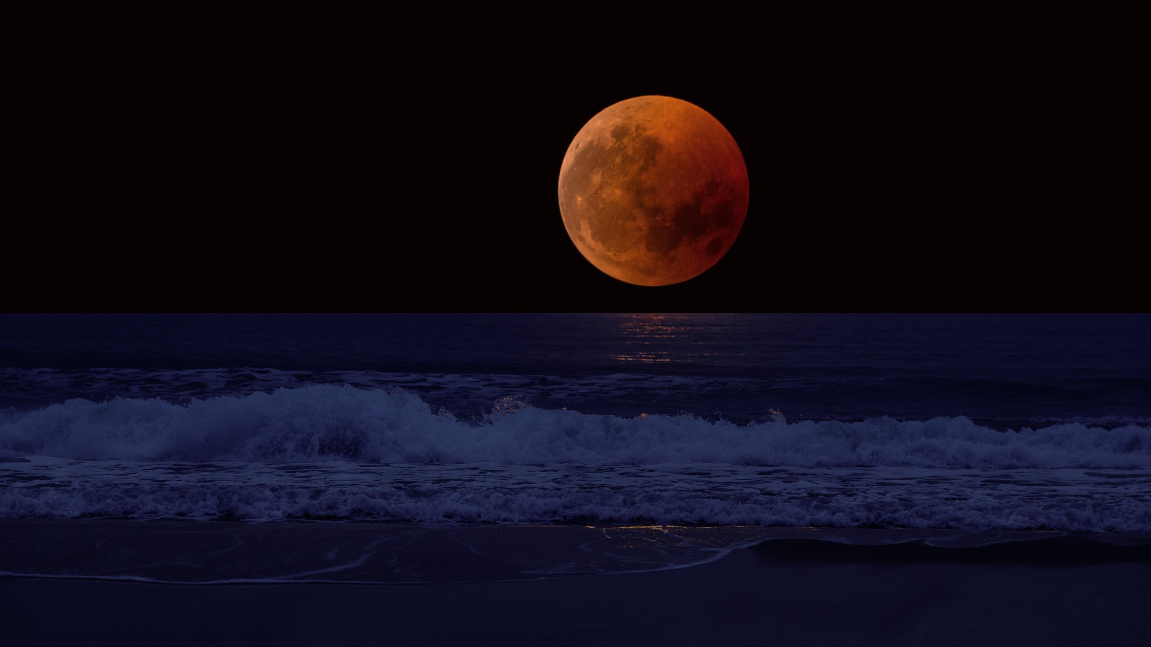 Download 3840x2160 Full Moon Eclipse, Horizon, Night, Waves
