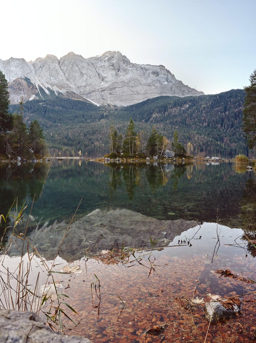 Autumn Lake Picture. Download Free Image