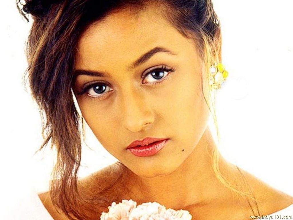 Namrata Shirodkar wallpaper - (1024x768), Indya101.com