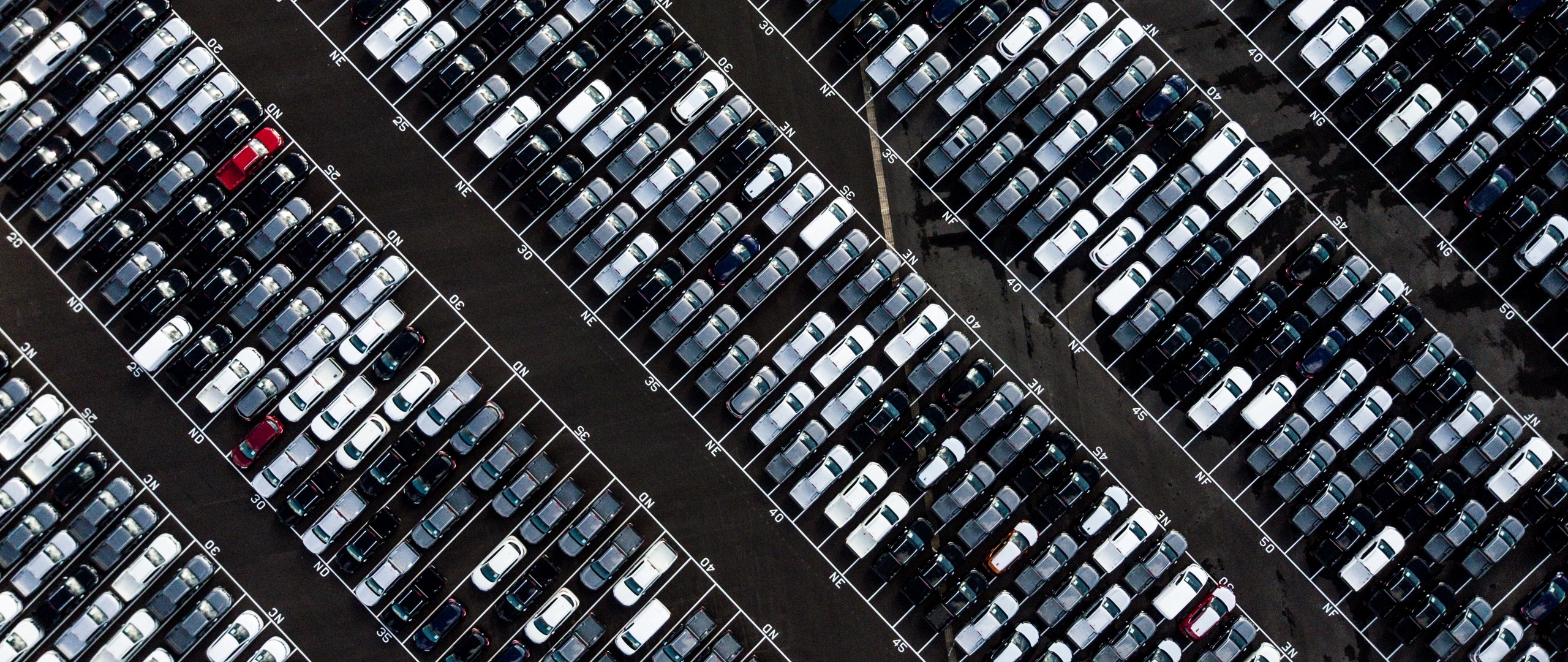 Download wallpaper 2560x1080 cars, parking, dividing lines