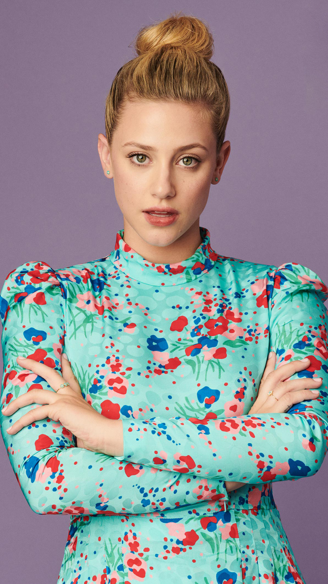 Celebrity Lili Reinhart (1080x1920) Wallpaper
