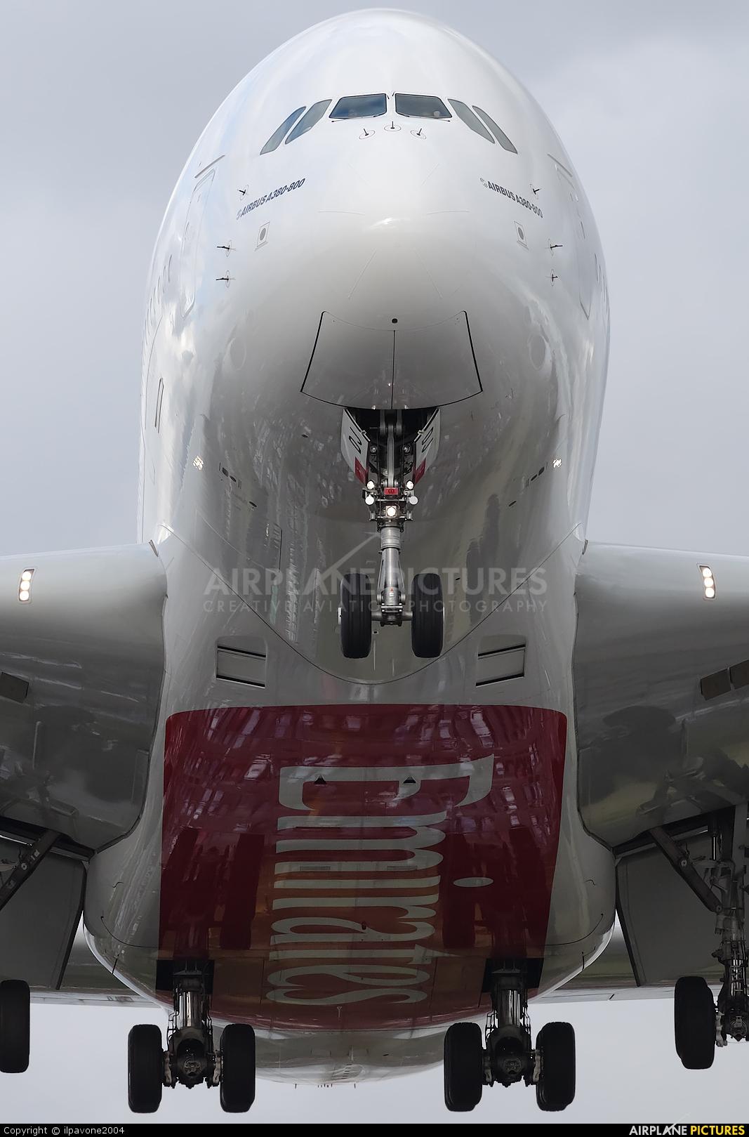 A6 EDJ Airlines Airbus A380 At London