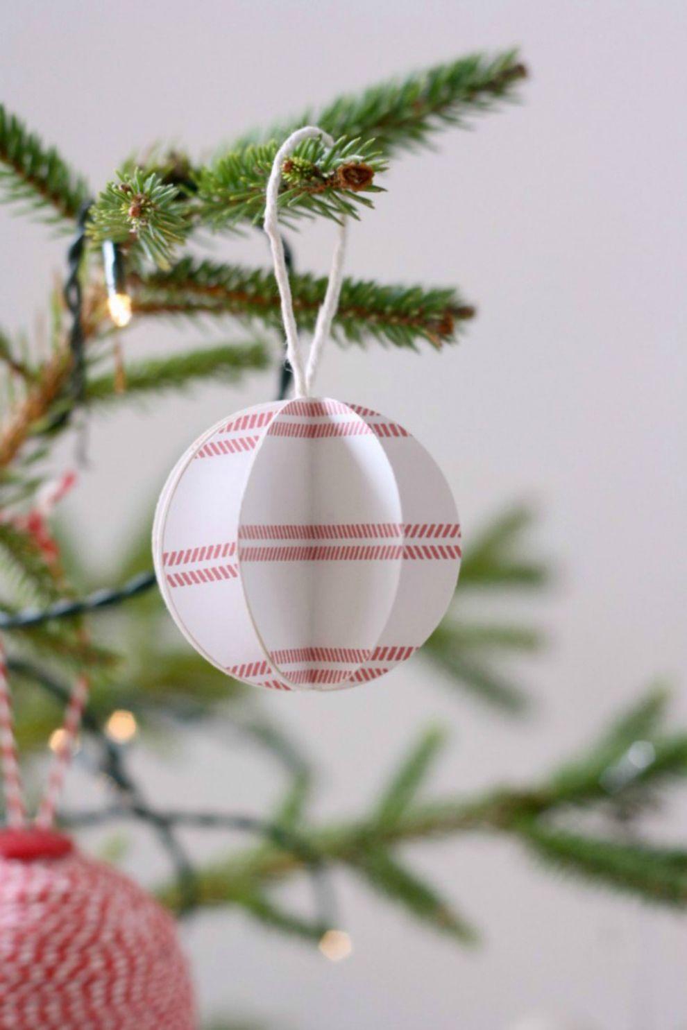 MAKE AND DO CHRISTMAS BAUBLES: LAURA ASHLEY. Christmas