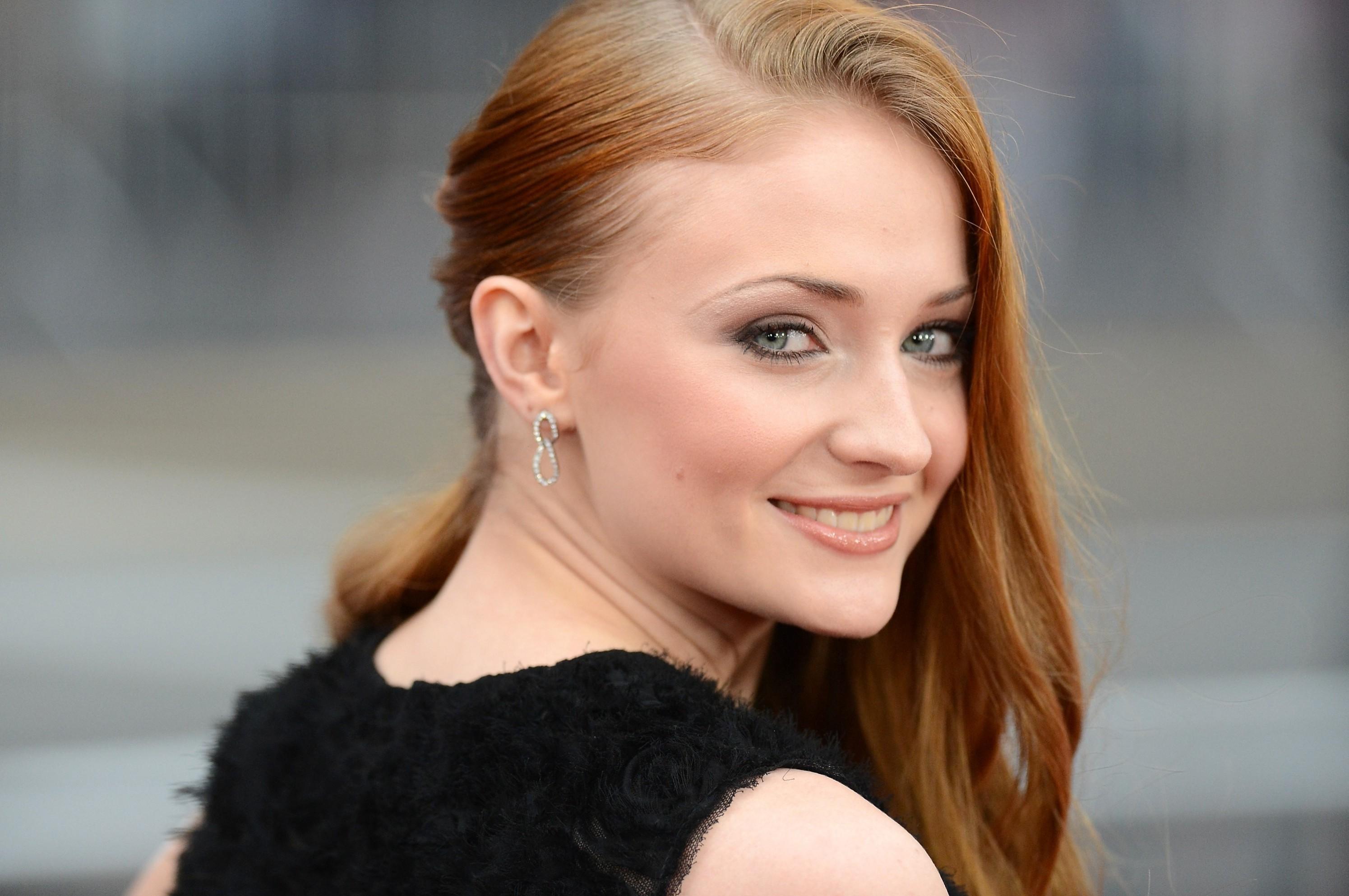 Sophie Turner. Game Of Thrones Wallpaper