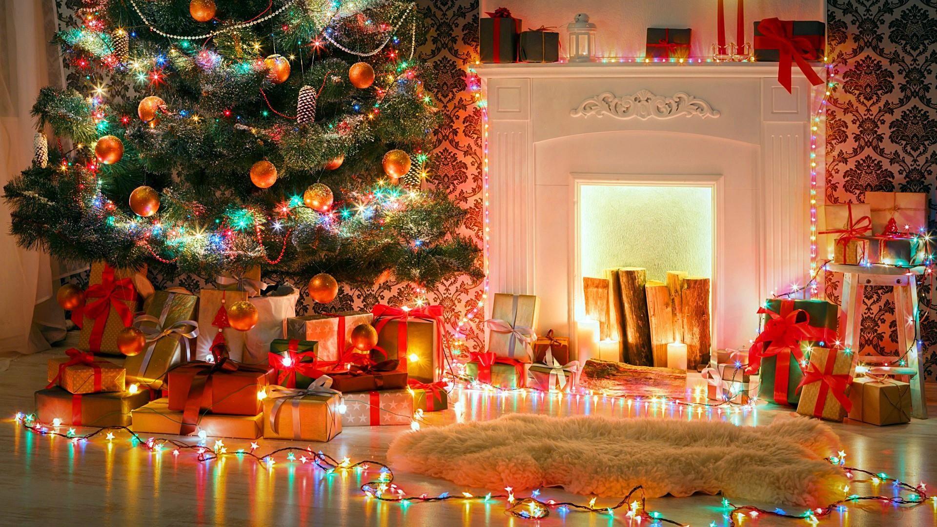 Christmas Fireplace Wallpaper background picture