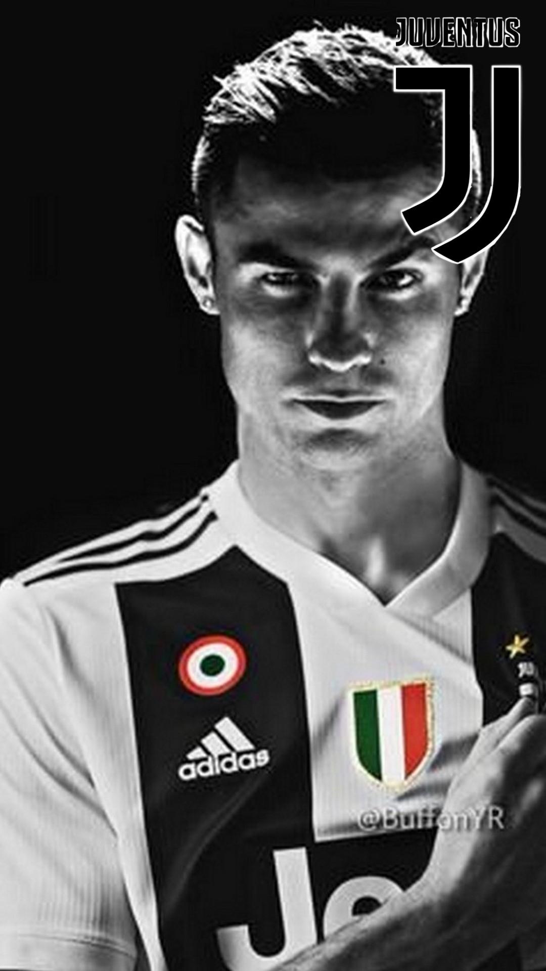 Cristiano Ronaldo Juventus iPhone X Wallpapers