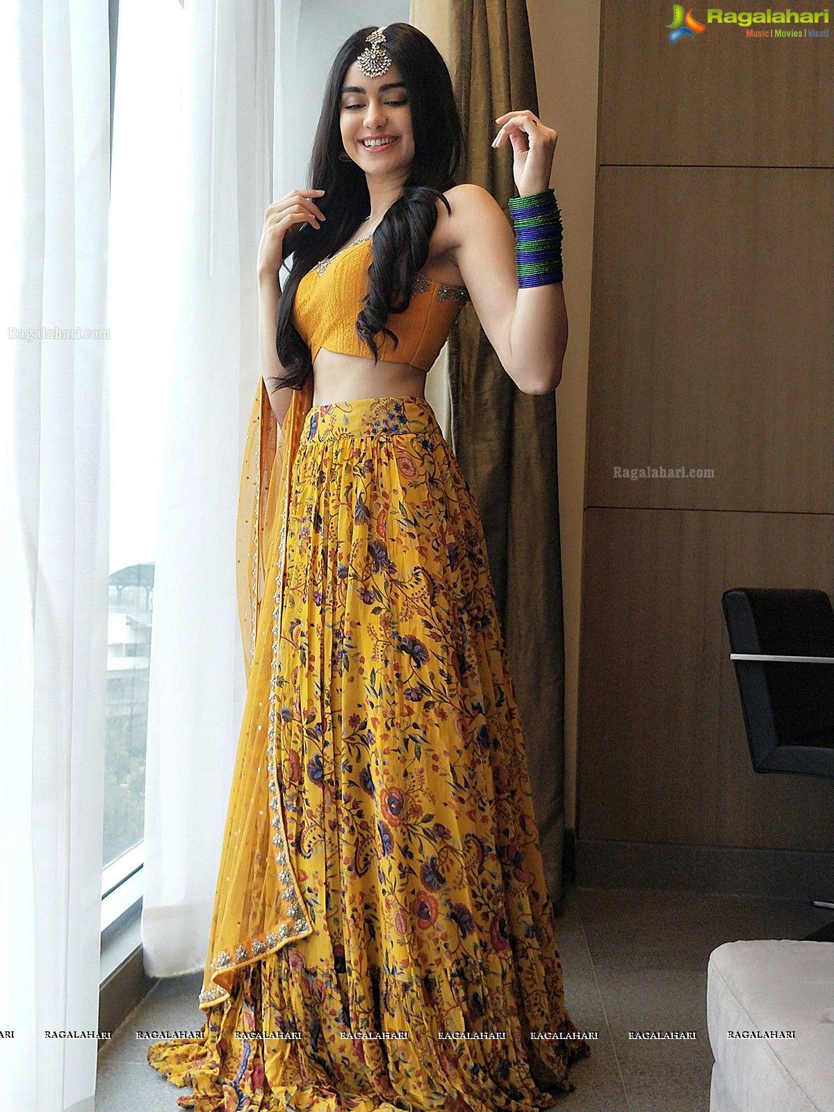 Pin by Kpop & Anime Lover on Indian Fashion | Lehenga designs, Indian  fashion, Fashion
