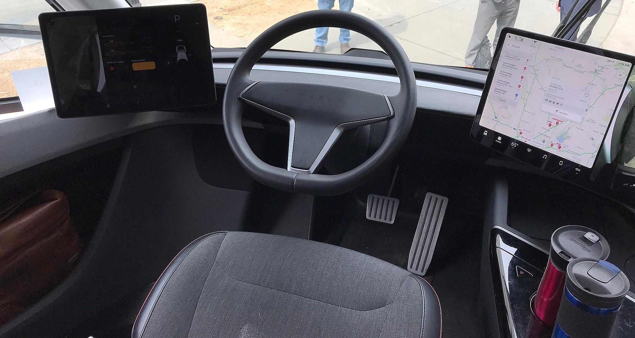 Tesla Semi cockpit details revealed in clearest interior