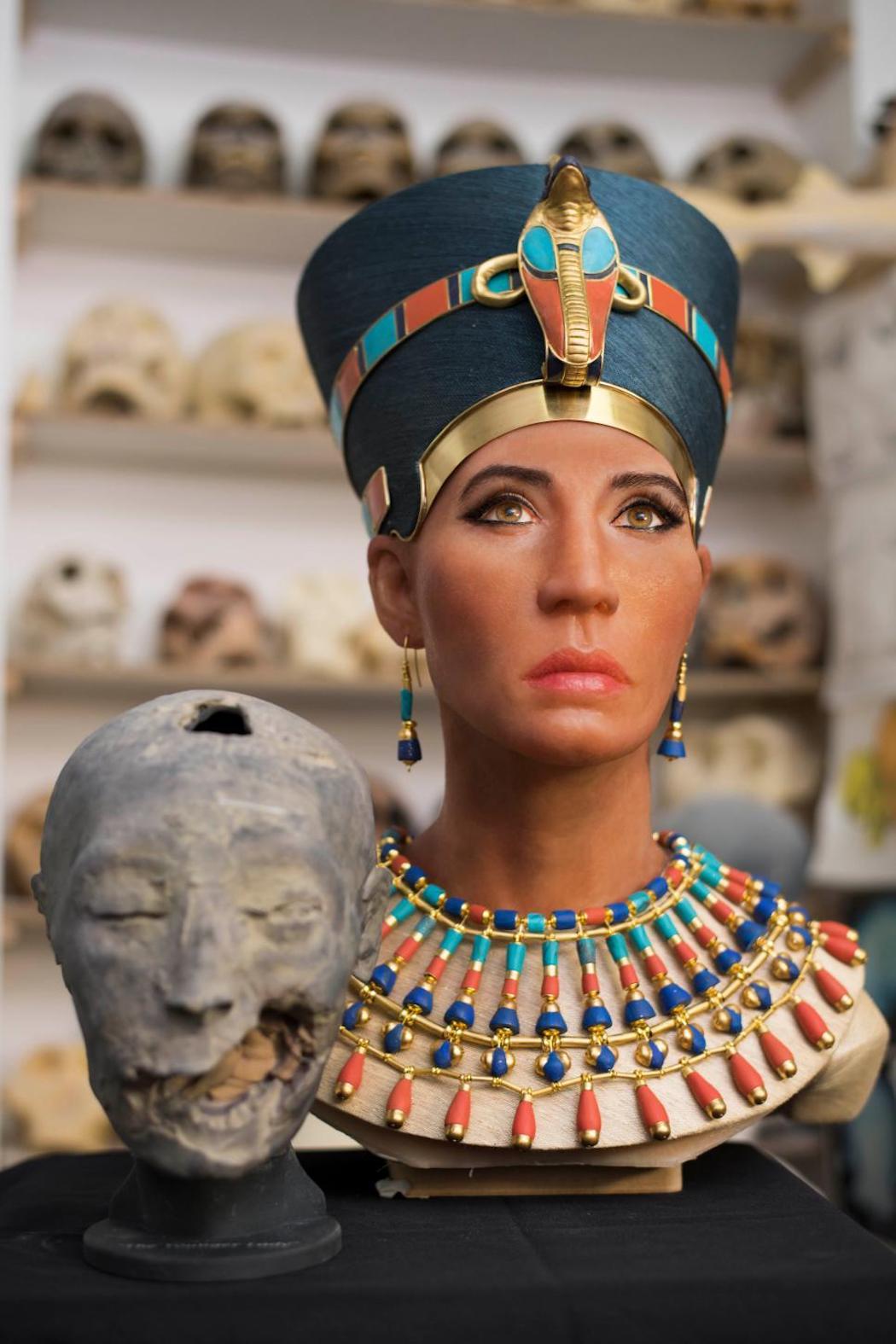 HellToTheNaw: Could This Be The New Face Of Nefertiti?