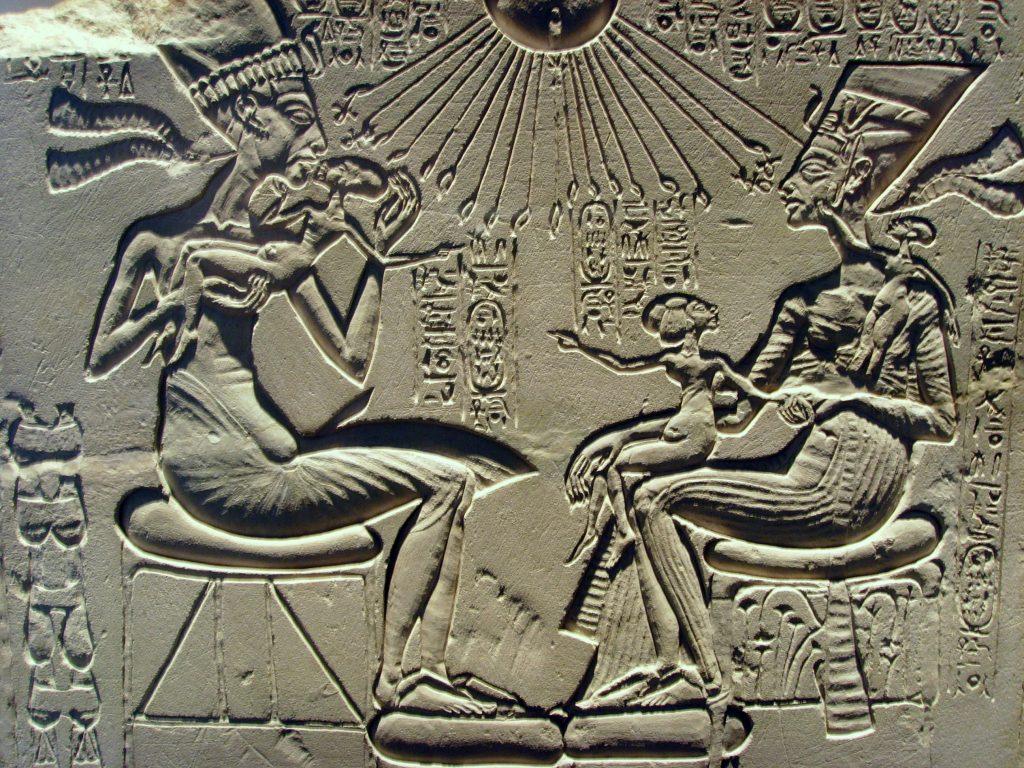 King Akhenaten & Queen Nefertiti or Alien Hybrids
