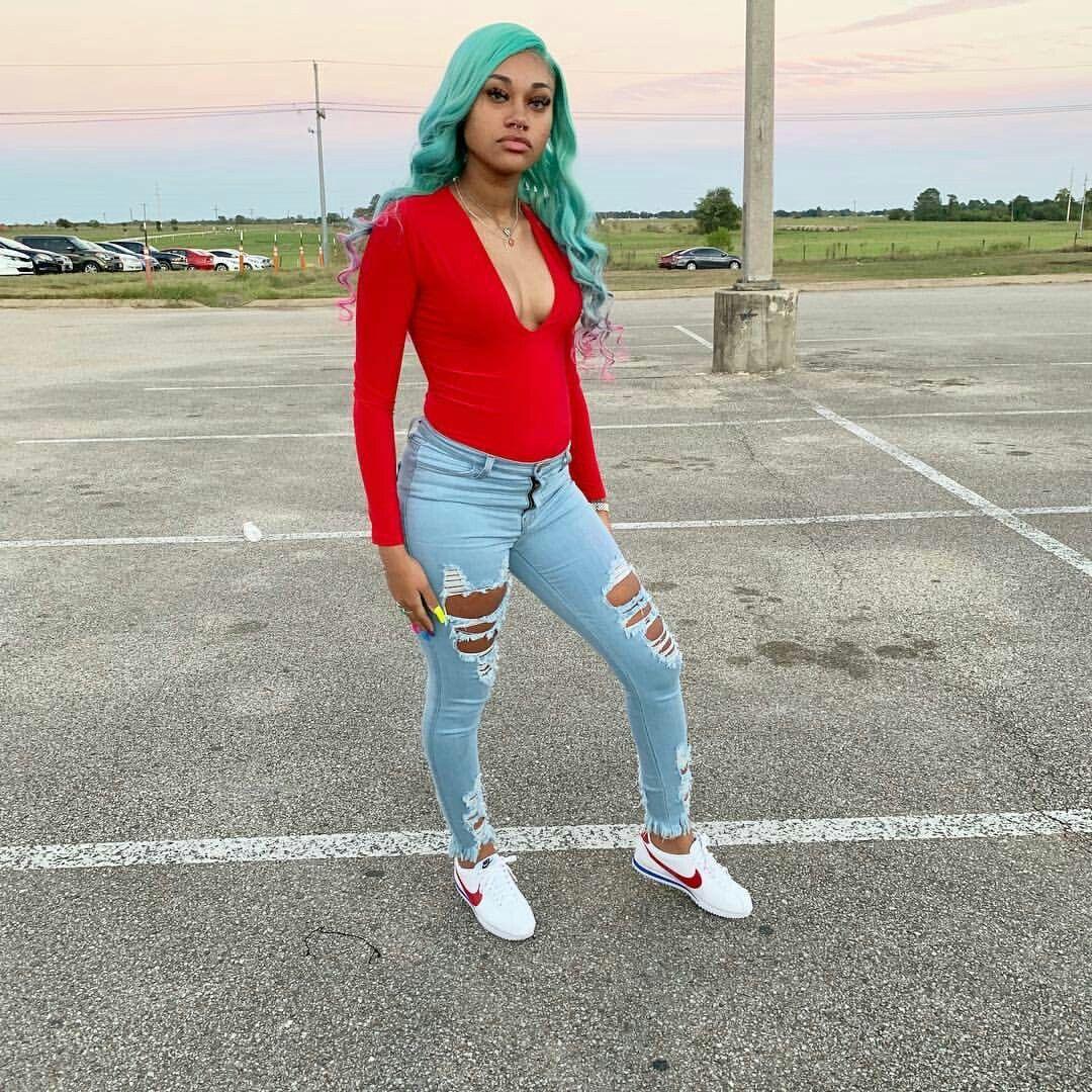Jania Meshell