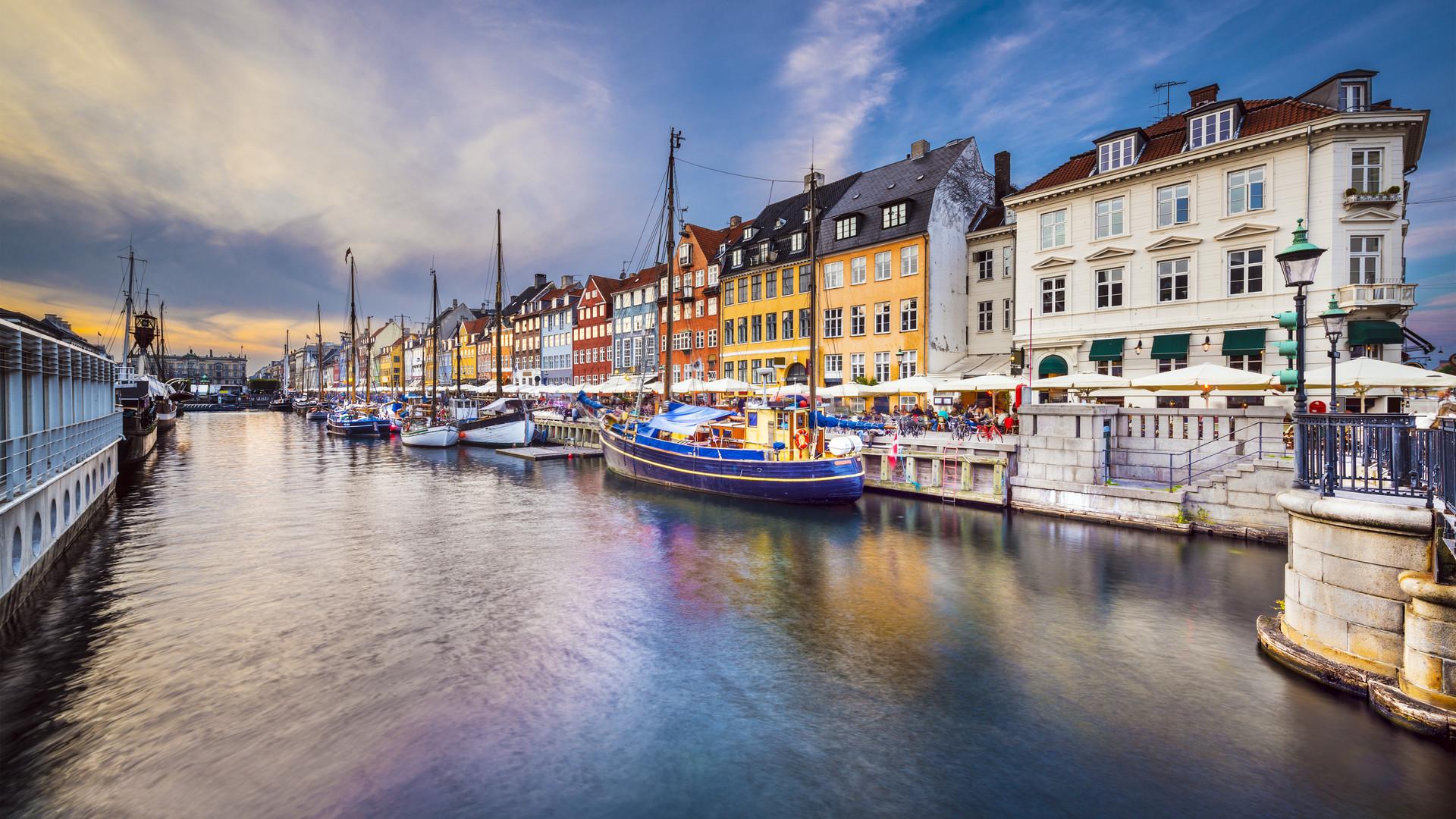 Free download Beautiful winter view from Copenhagen canal HD