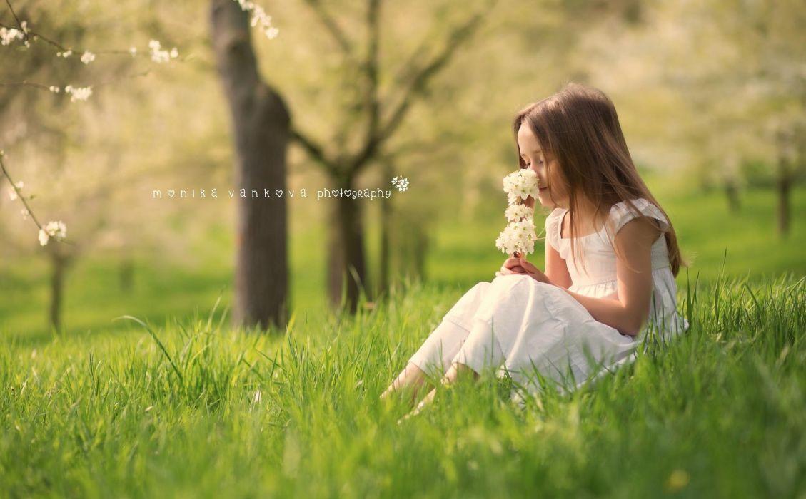Cute little girl forest children wallpaperx1270
