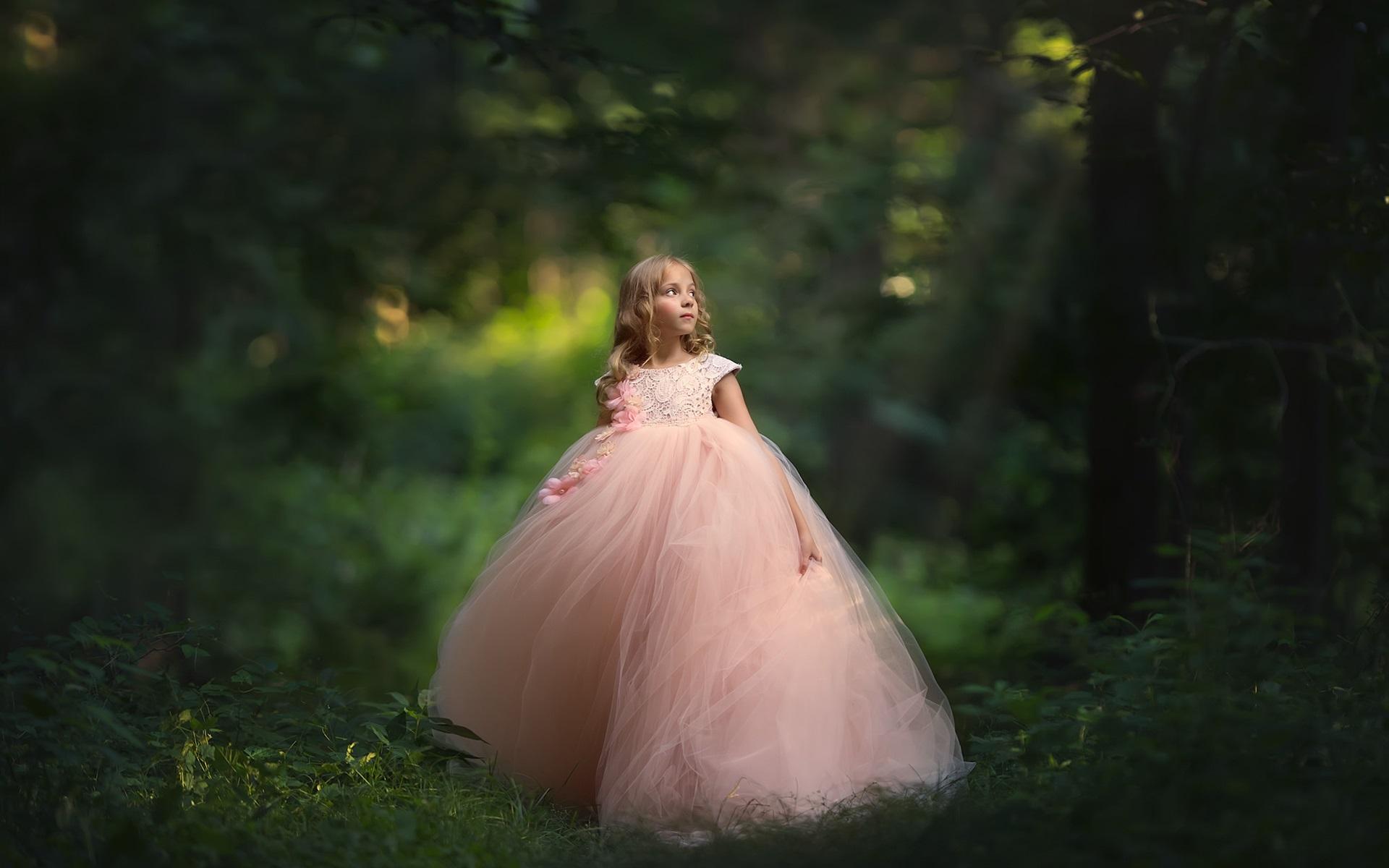 Wallpaper Cute little girl, pink skirt, forest 1920x1200 HD