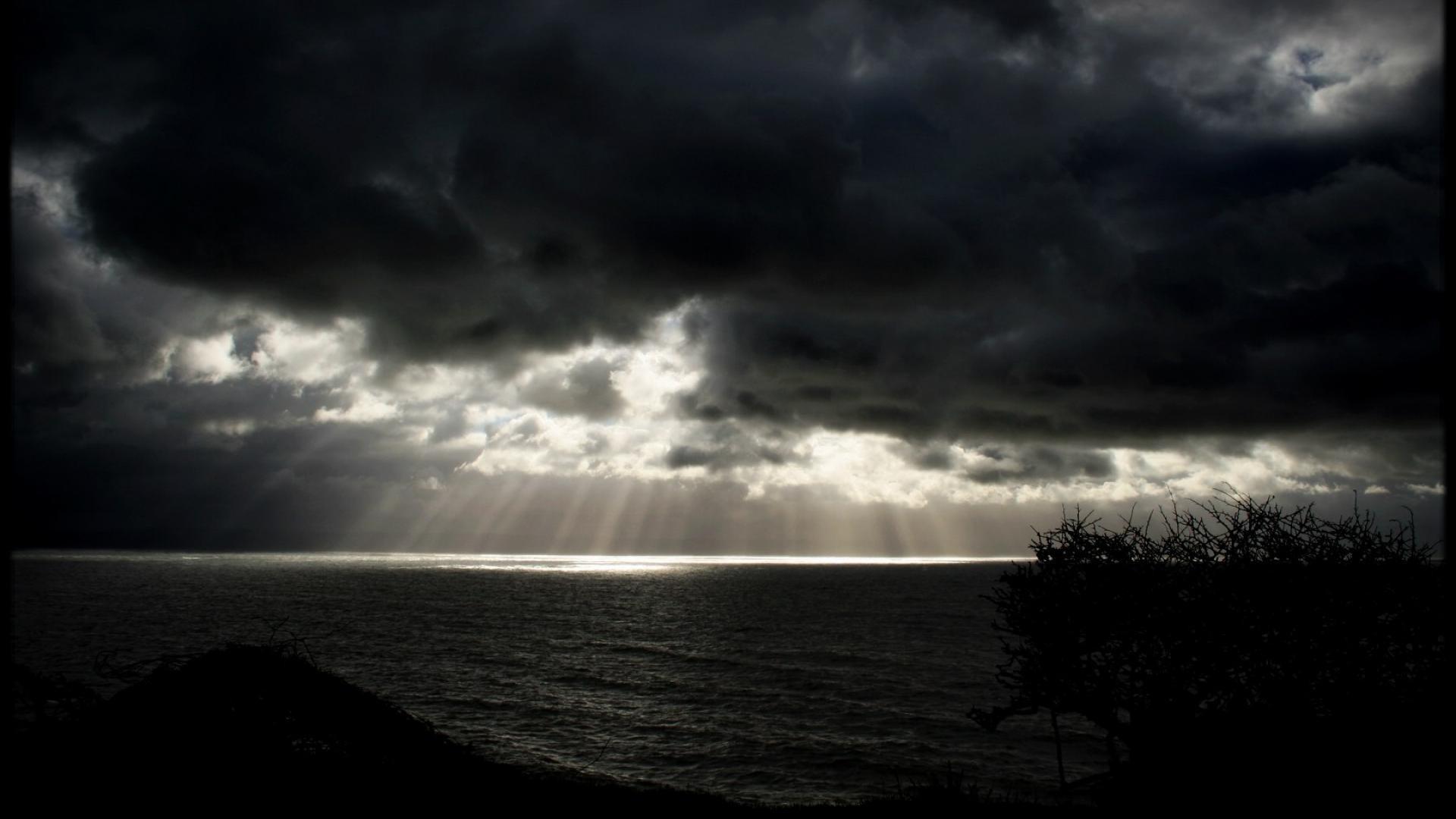 Stormy Night Sky Wallpaper