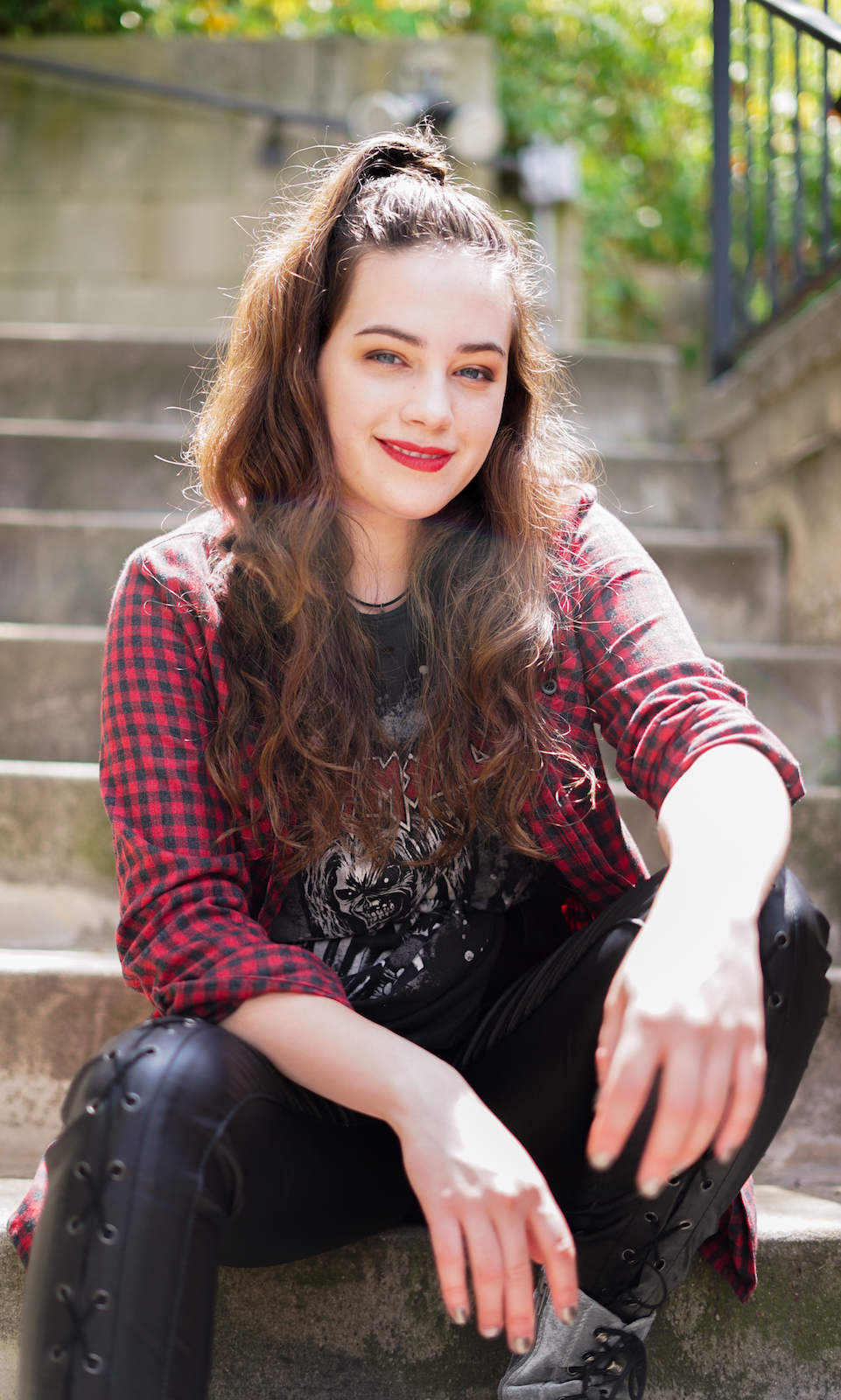image of Mary Mouser