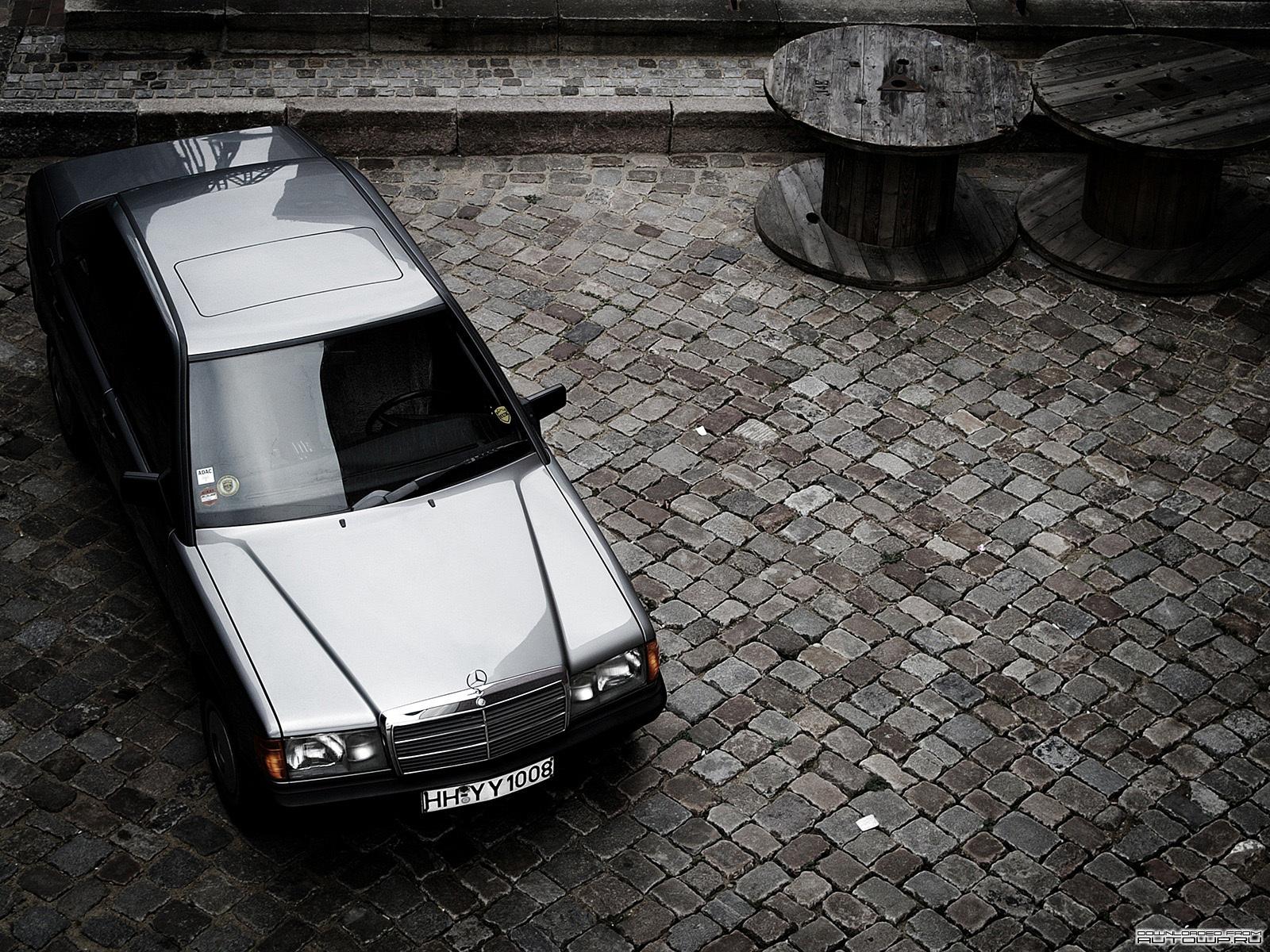 Mercedes Benz C Class W201 Picture. Mercedes Benz