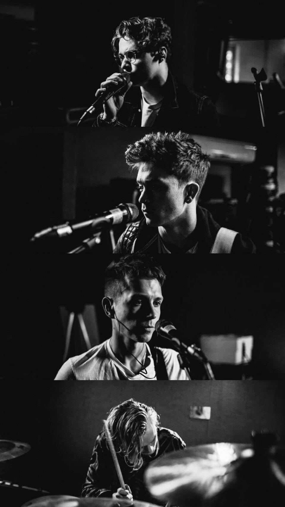 Brad Simpson Connor Ball James McVey Tristan Evans The Vamps