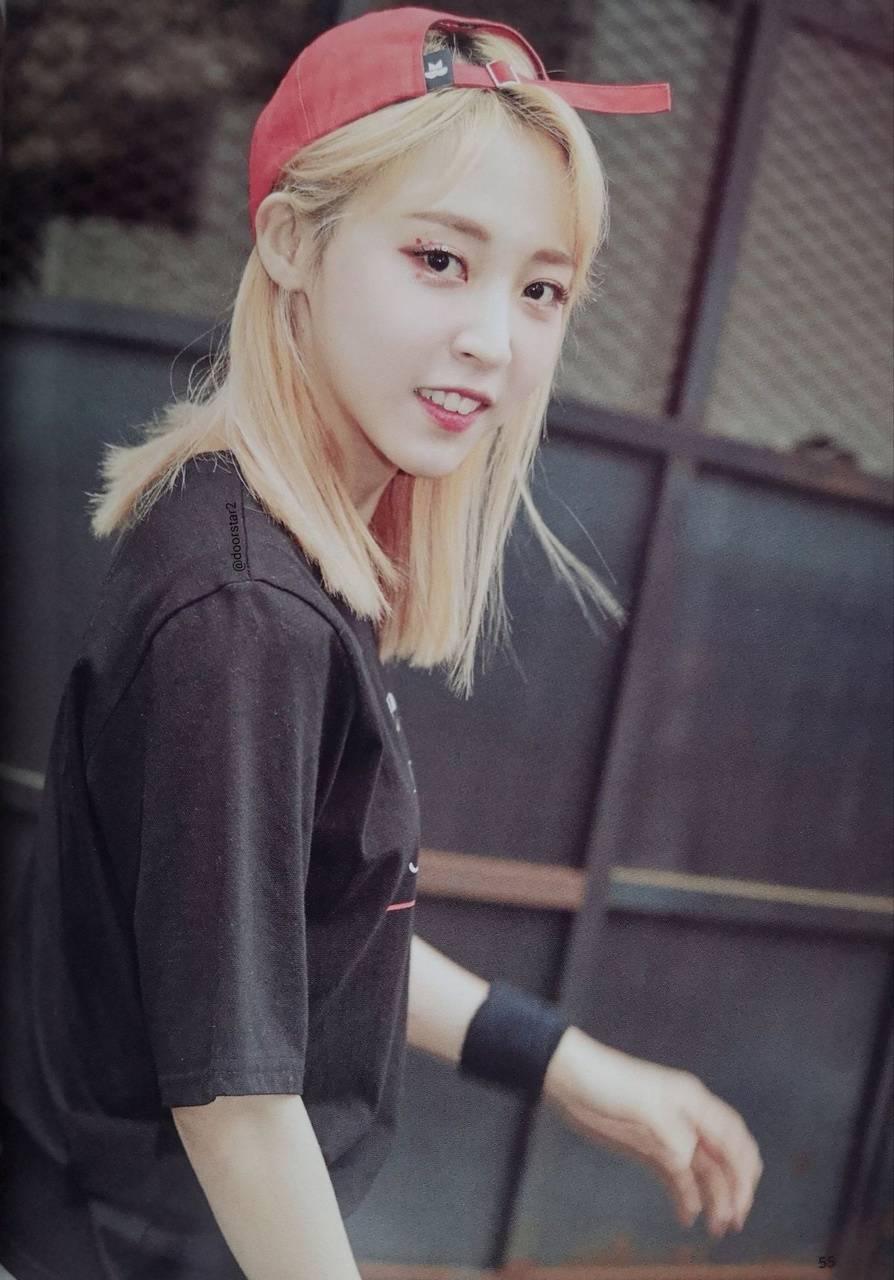 Mamamoo Moonbyul Wallpaper