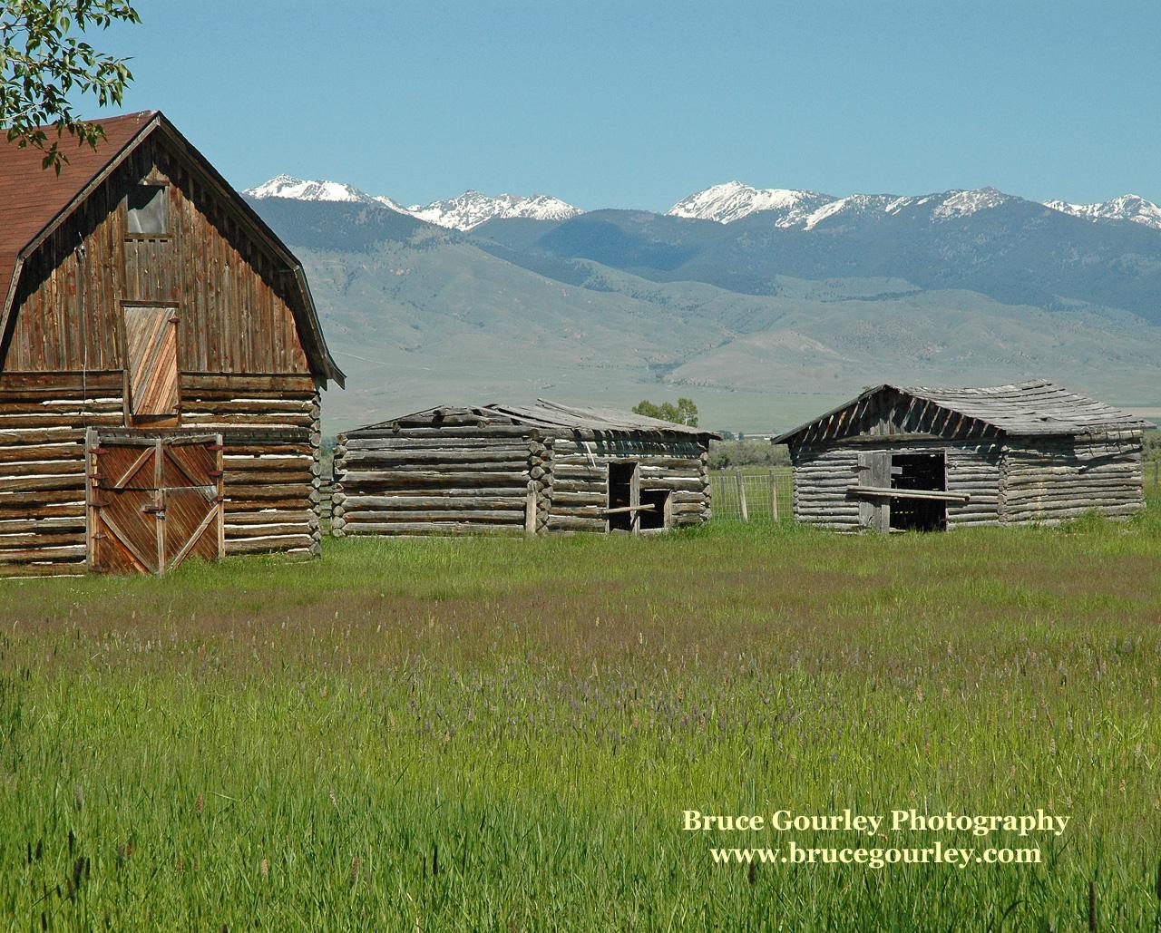 Abandoned Ranch Buildings, Montana Wallpaper
