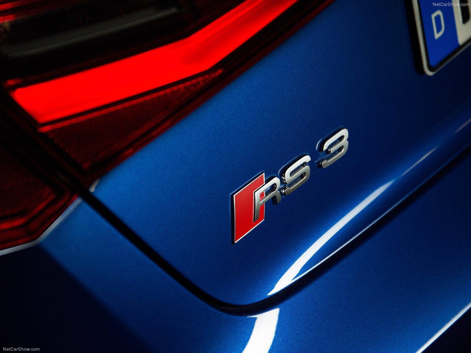 Audi RS3 Sportback picture. Audi photo gallery
