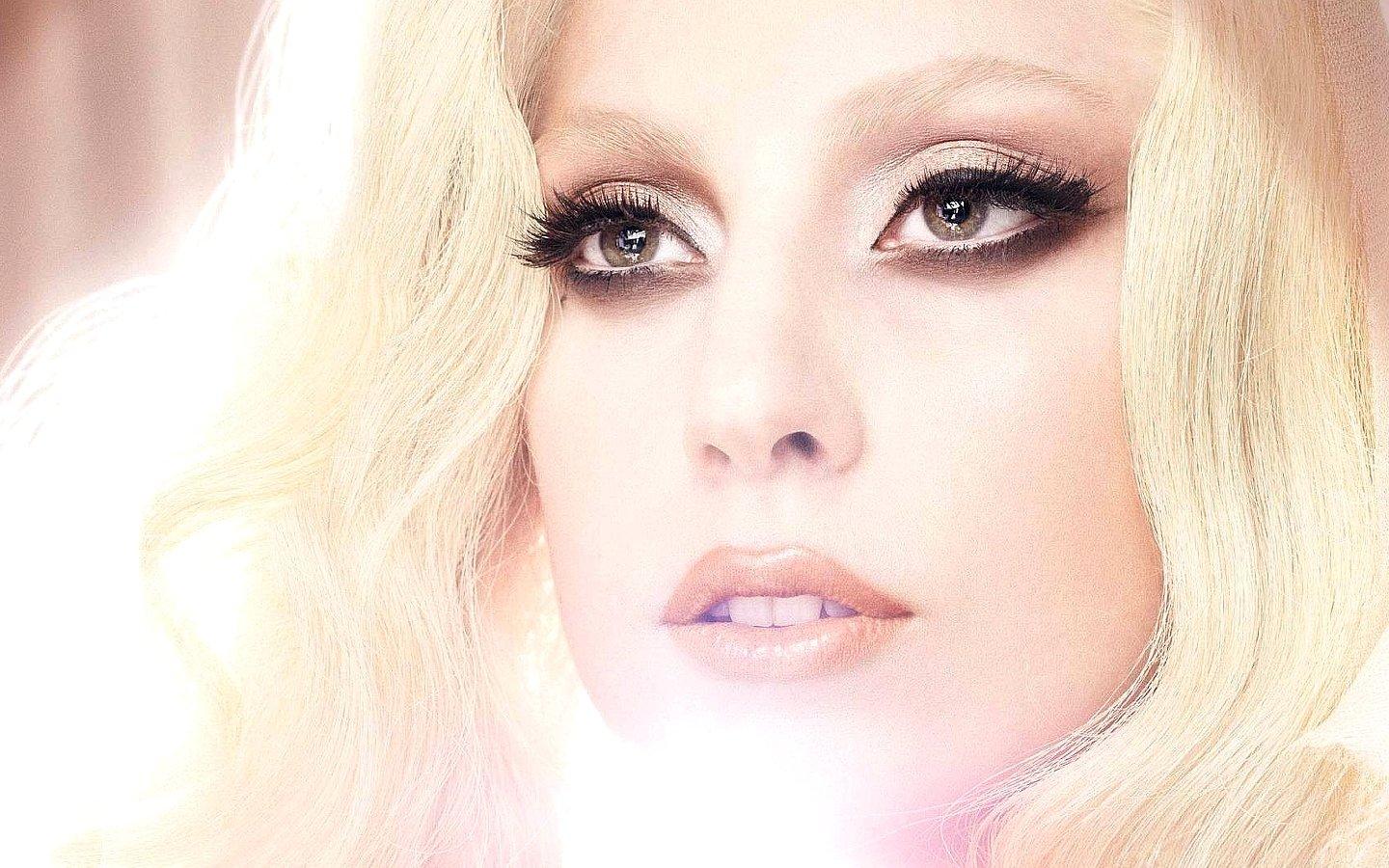 Lady Gaga HD Wallpaper and Background Image