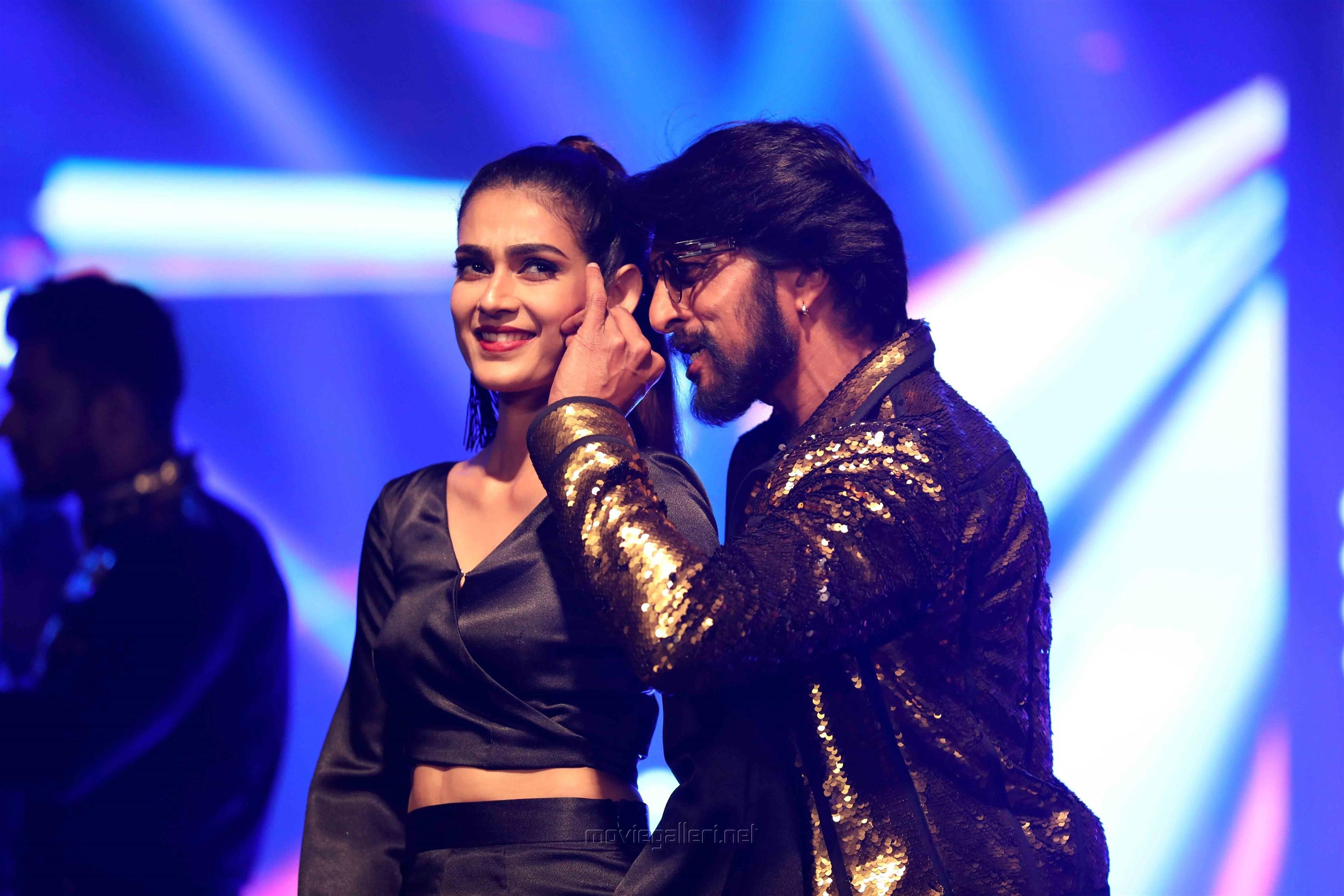 Pehlwaan Movie HD Photo. Sudeep. Aakanksha Singh. New