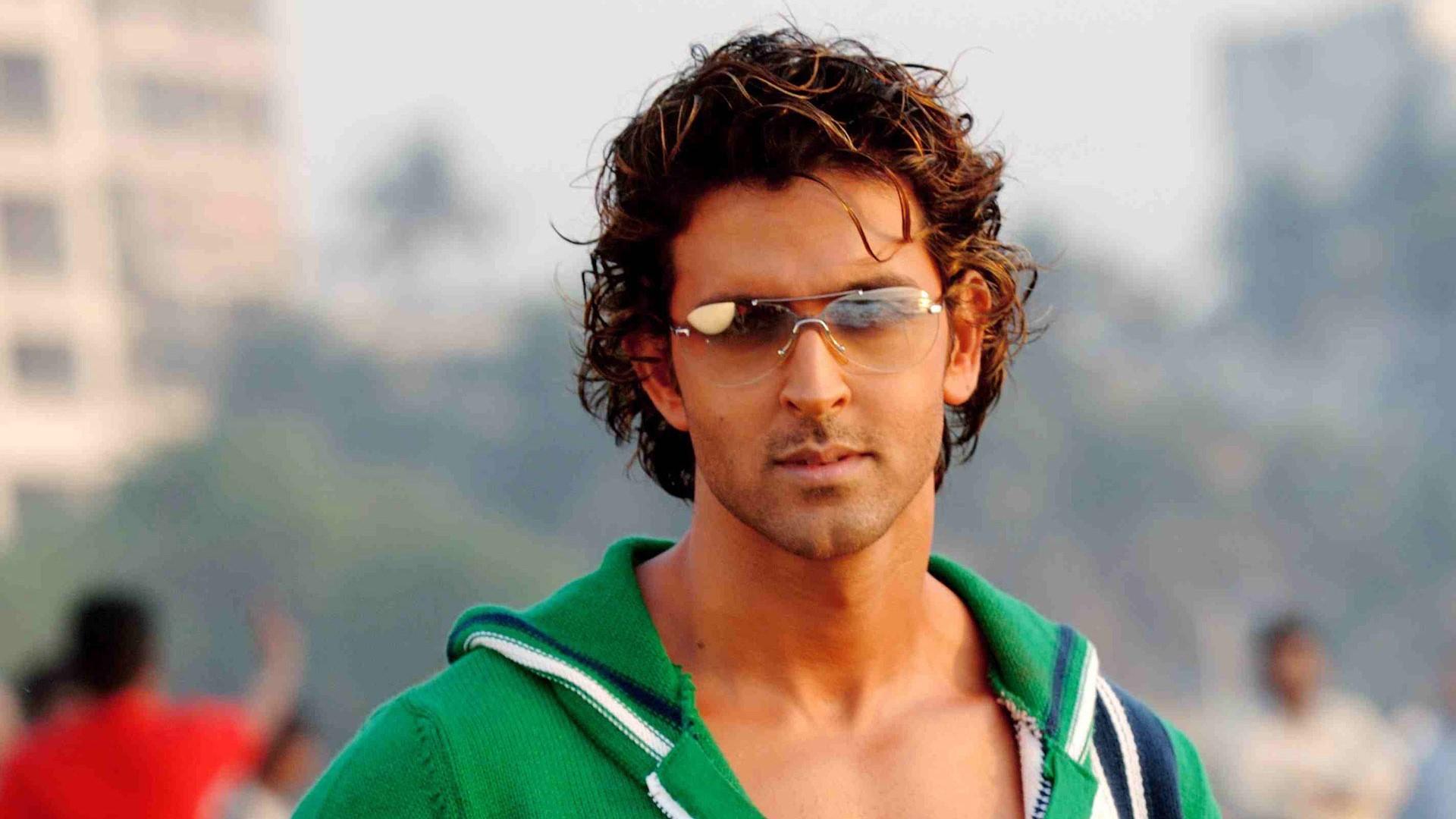 Famous Stylish and Handsome Actor Hrithik Roshan in Goggles