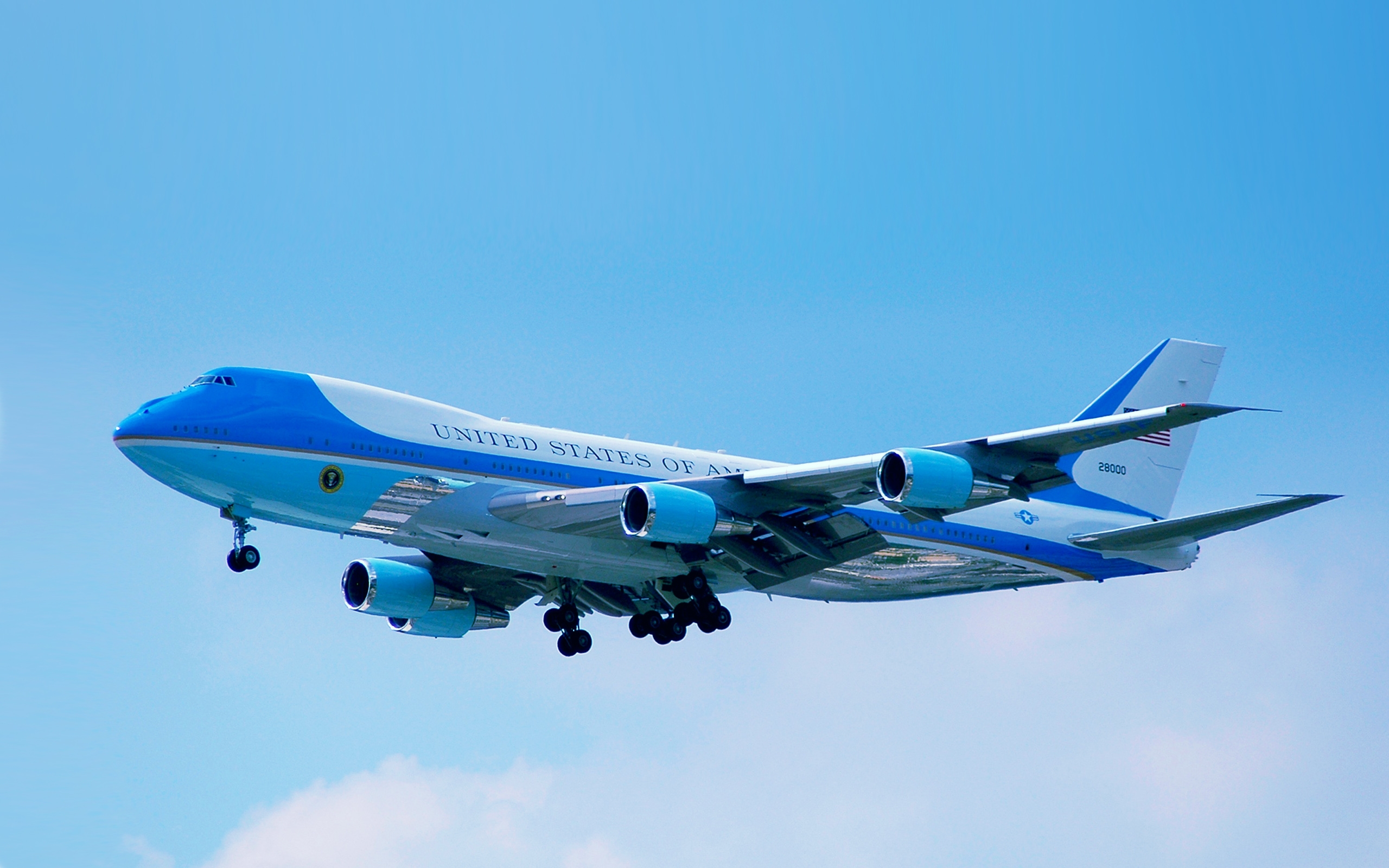 Air Force One Widescreen Background 290 2560x1600 px