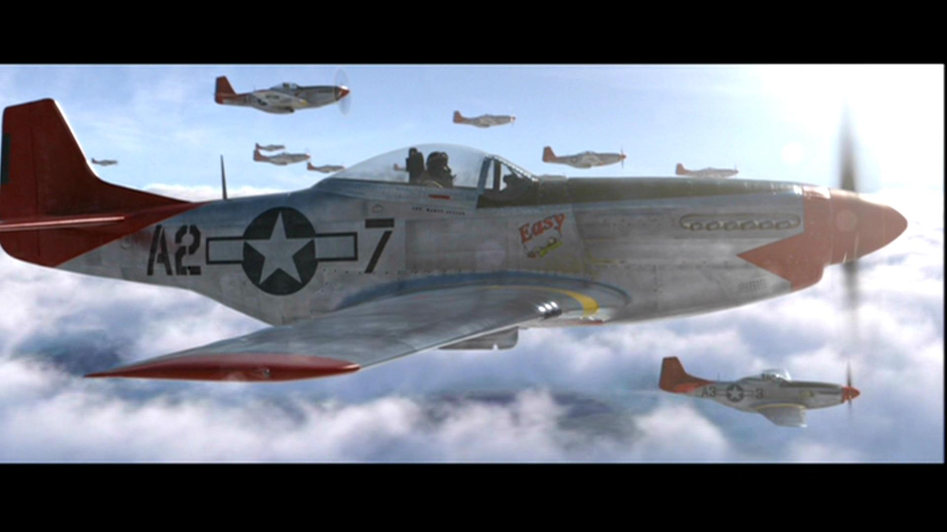 Red Tails Image