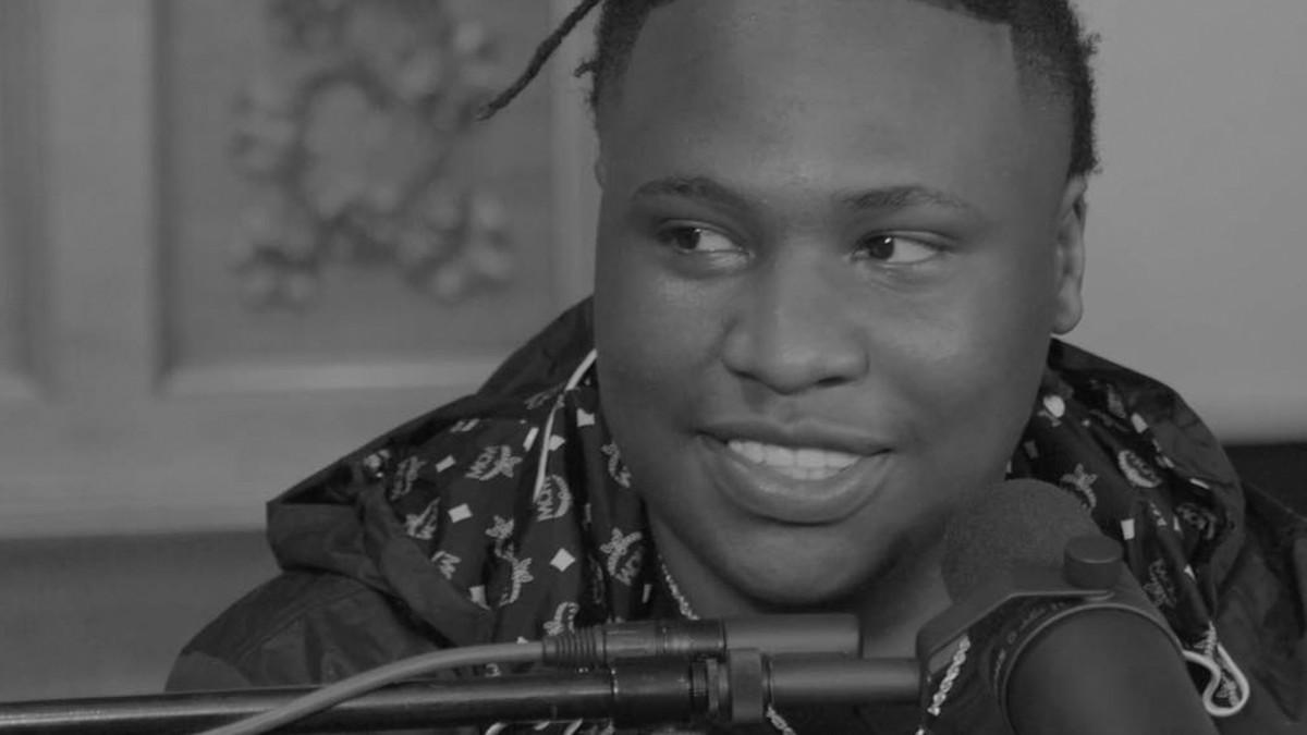 albums of Tay Keith Cutting Hair. Explore thousands Keith Wallpaper